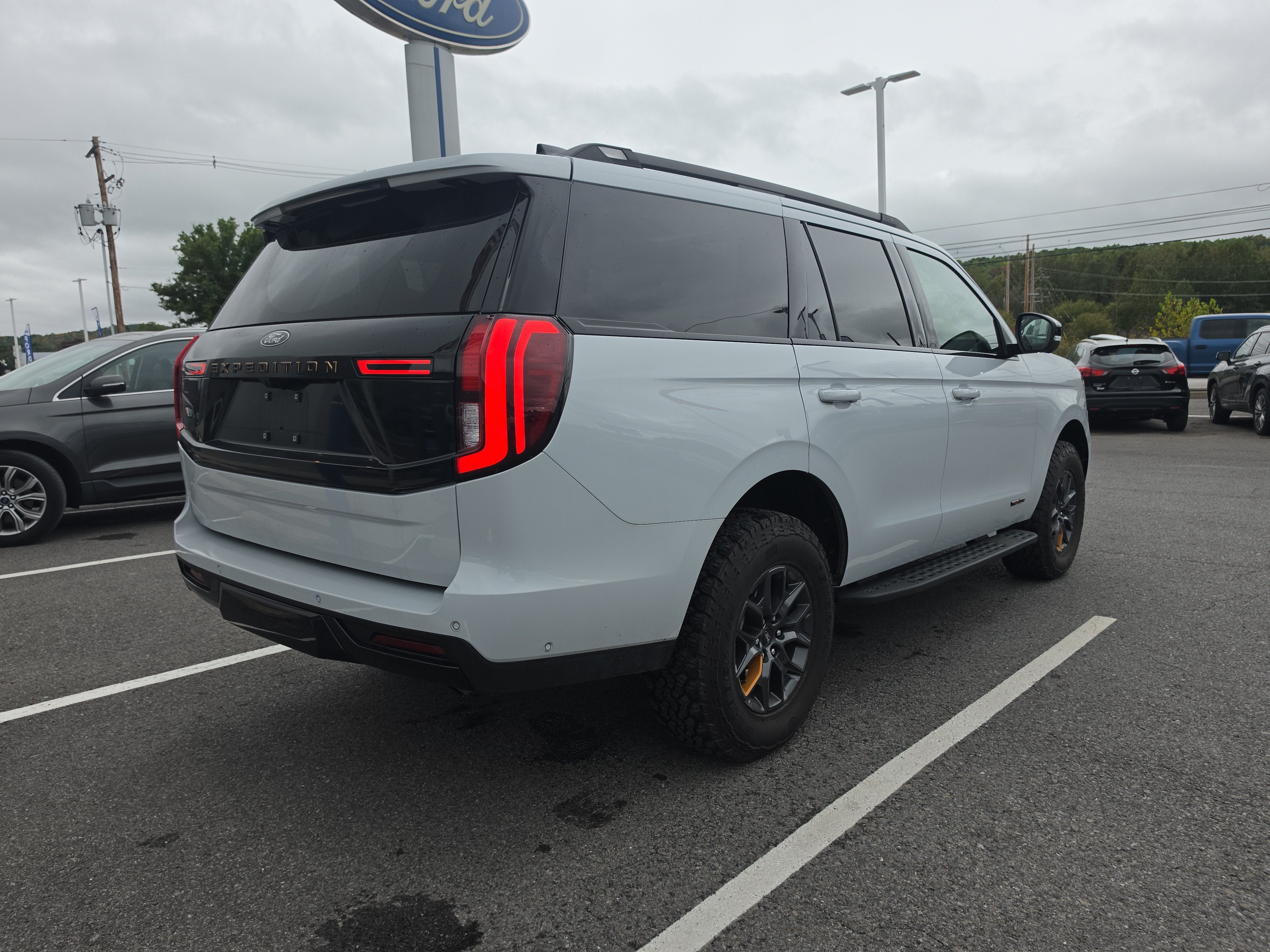 2025 Ford Expedition Tremor
