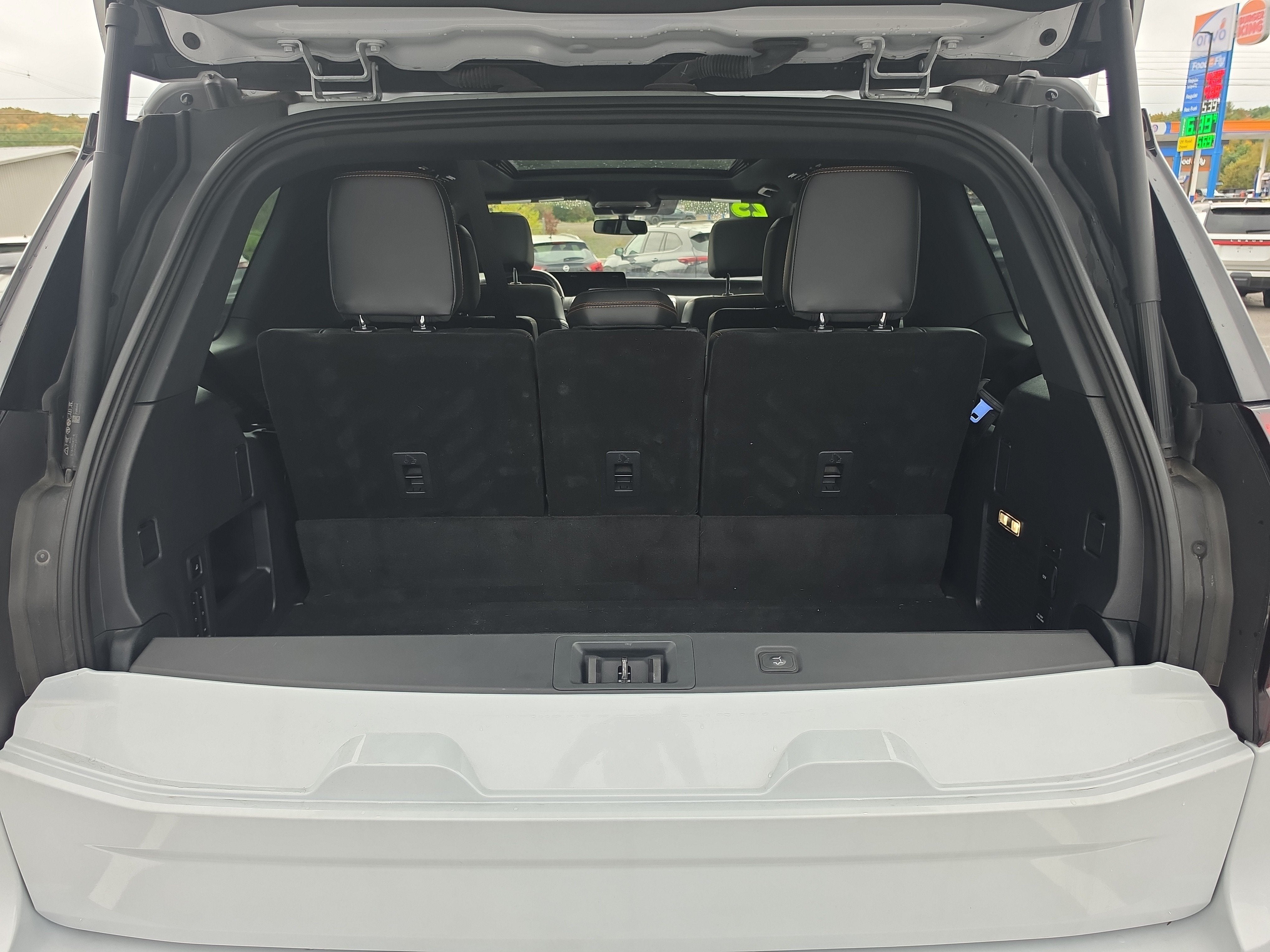 2025 Ford Expedition Tremor