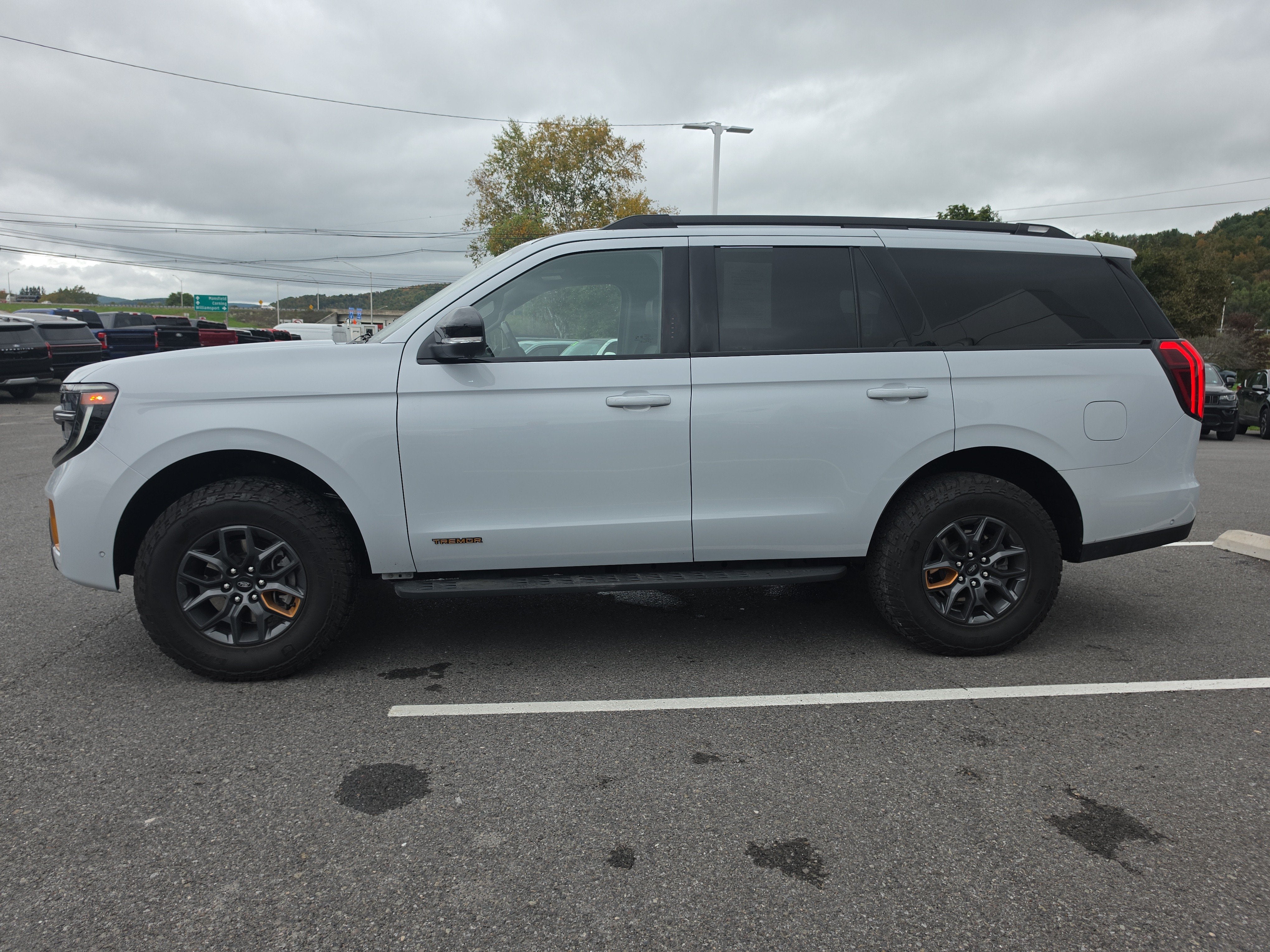 2025 Ford Expedition Tremor