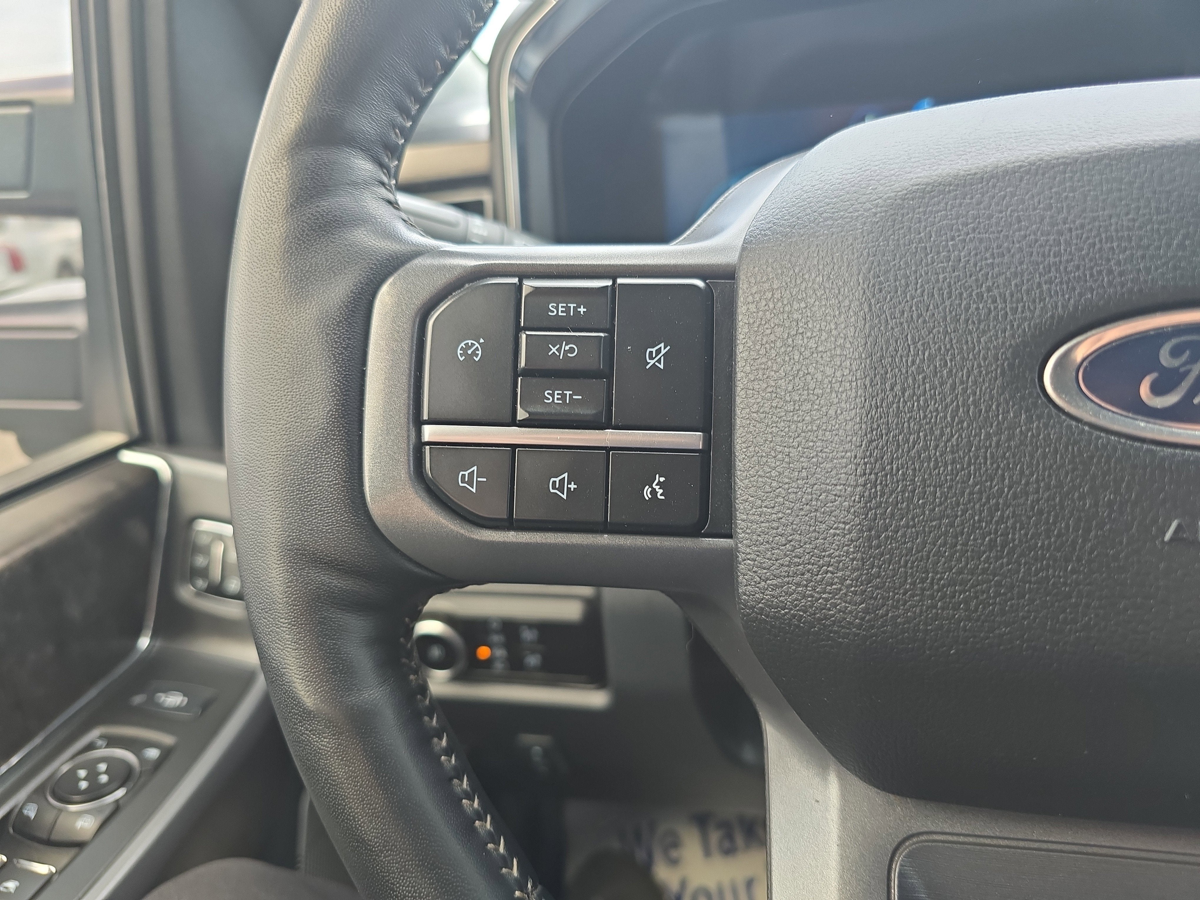 2024 Ford Super Duty F-250 SRW LARIAT