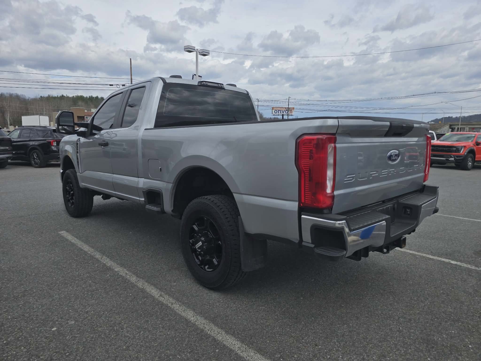 2024 Ford Super Duty F-250 SRW XL