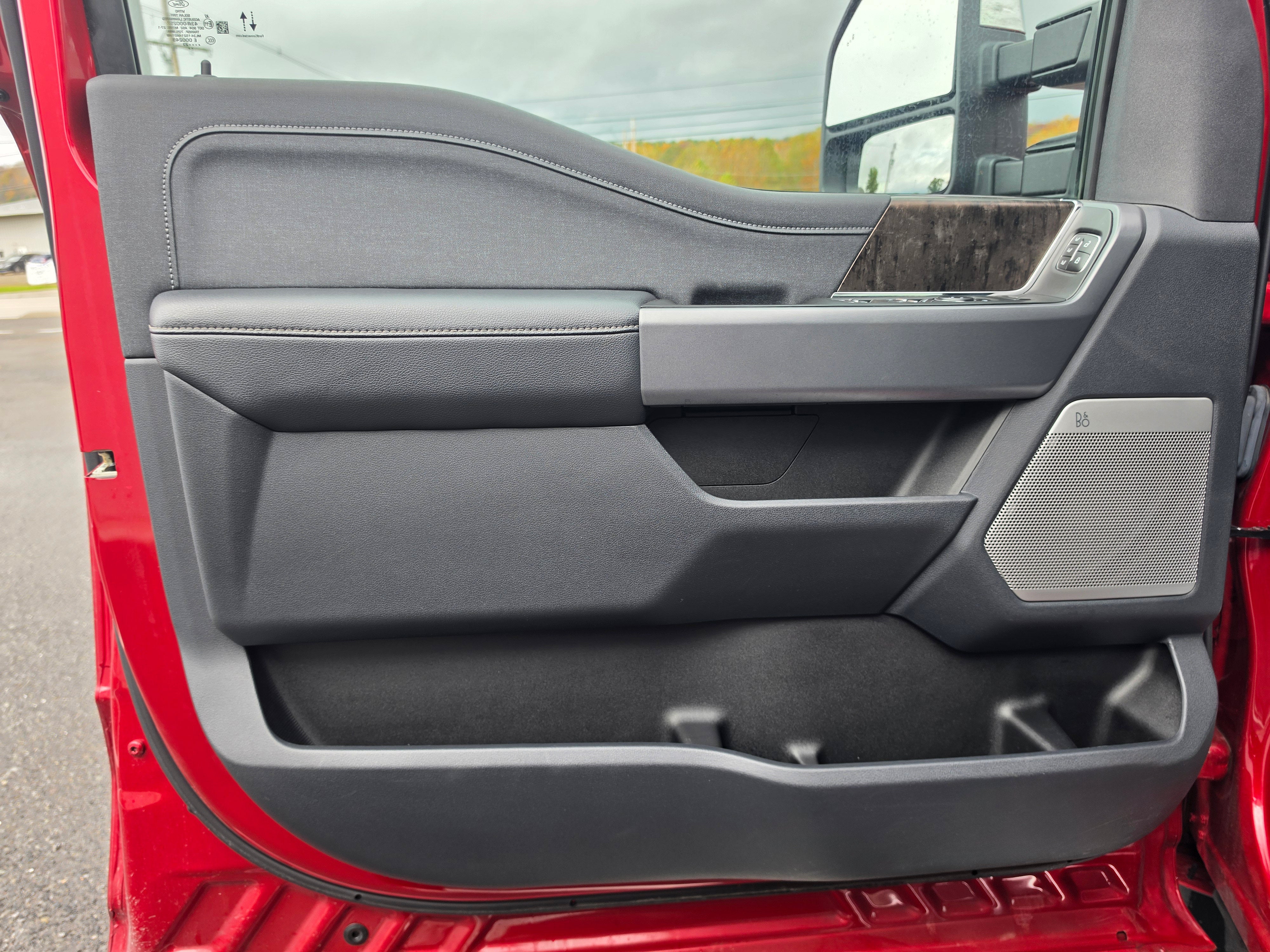 2023 Ford Super Duty F-250 LARIAT