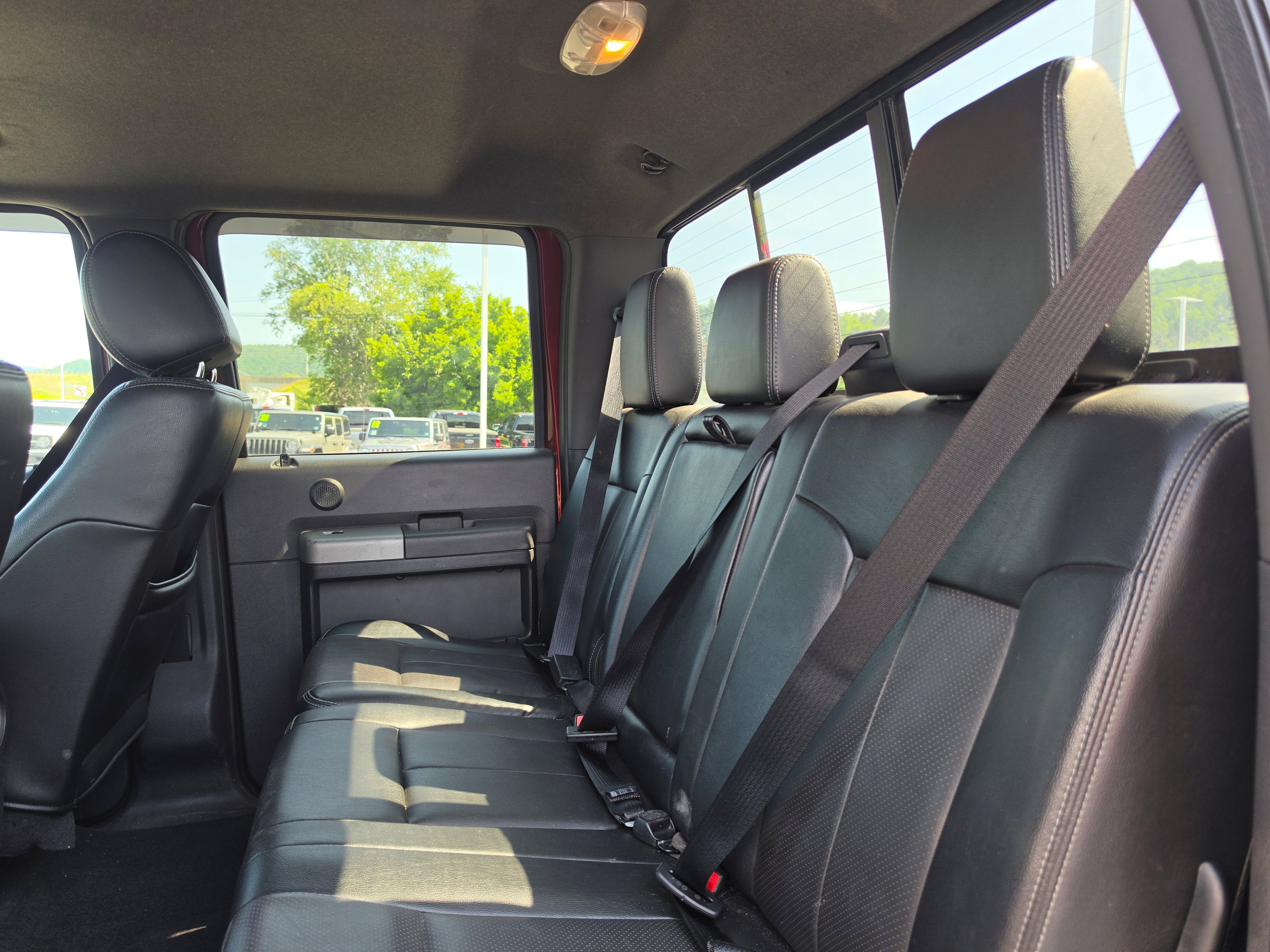 2016 Ford Super Duty F-350 SRW Lariat