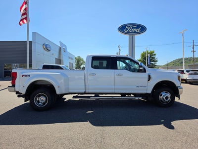 2019 Ford Super Duty F-350 DRW LARIAT