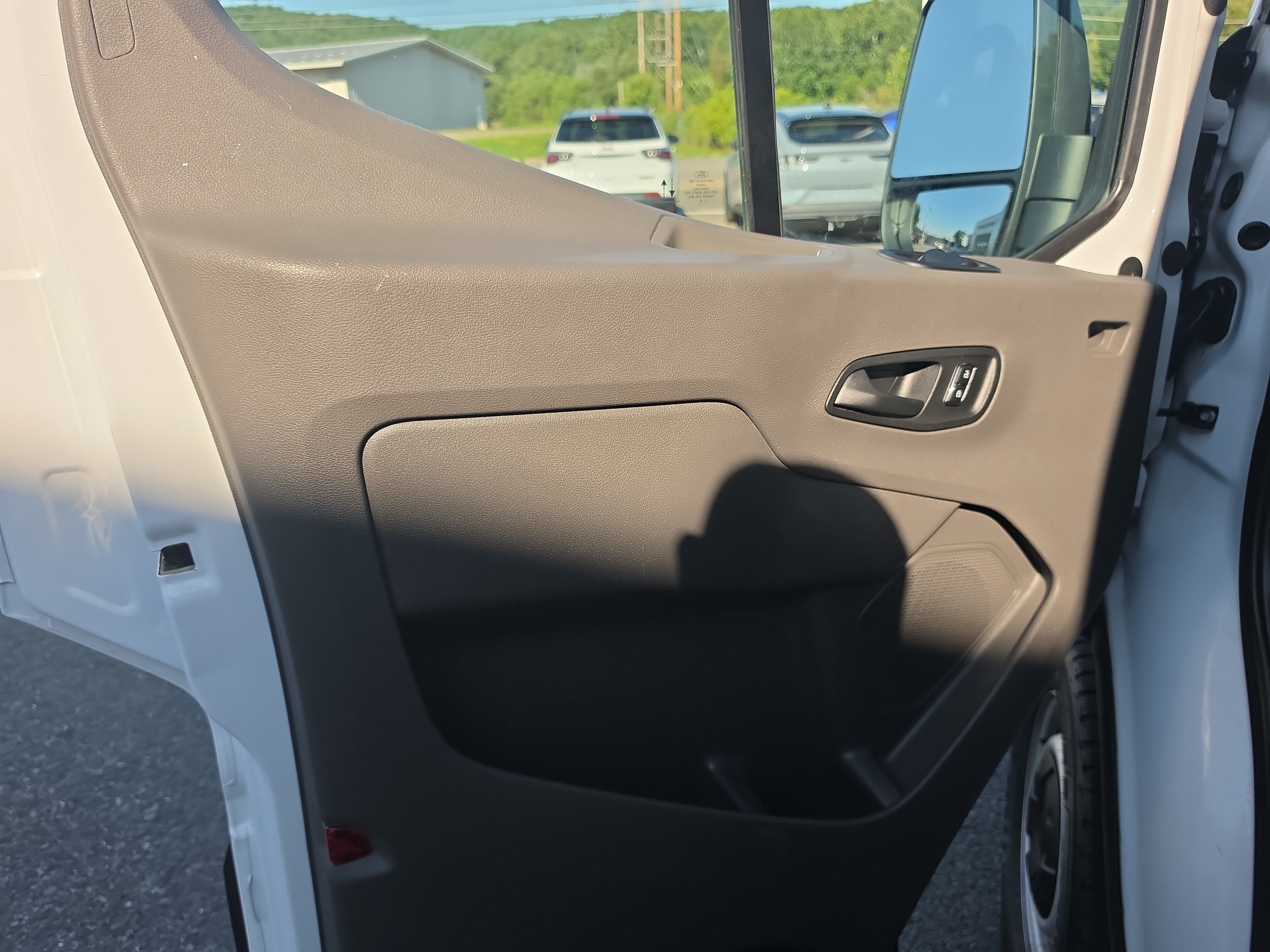 2025 Ford Transit Cargo Van Base