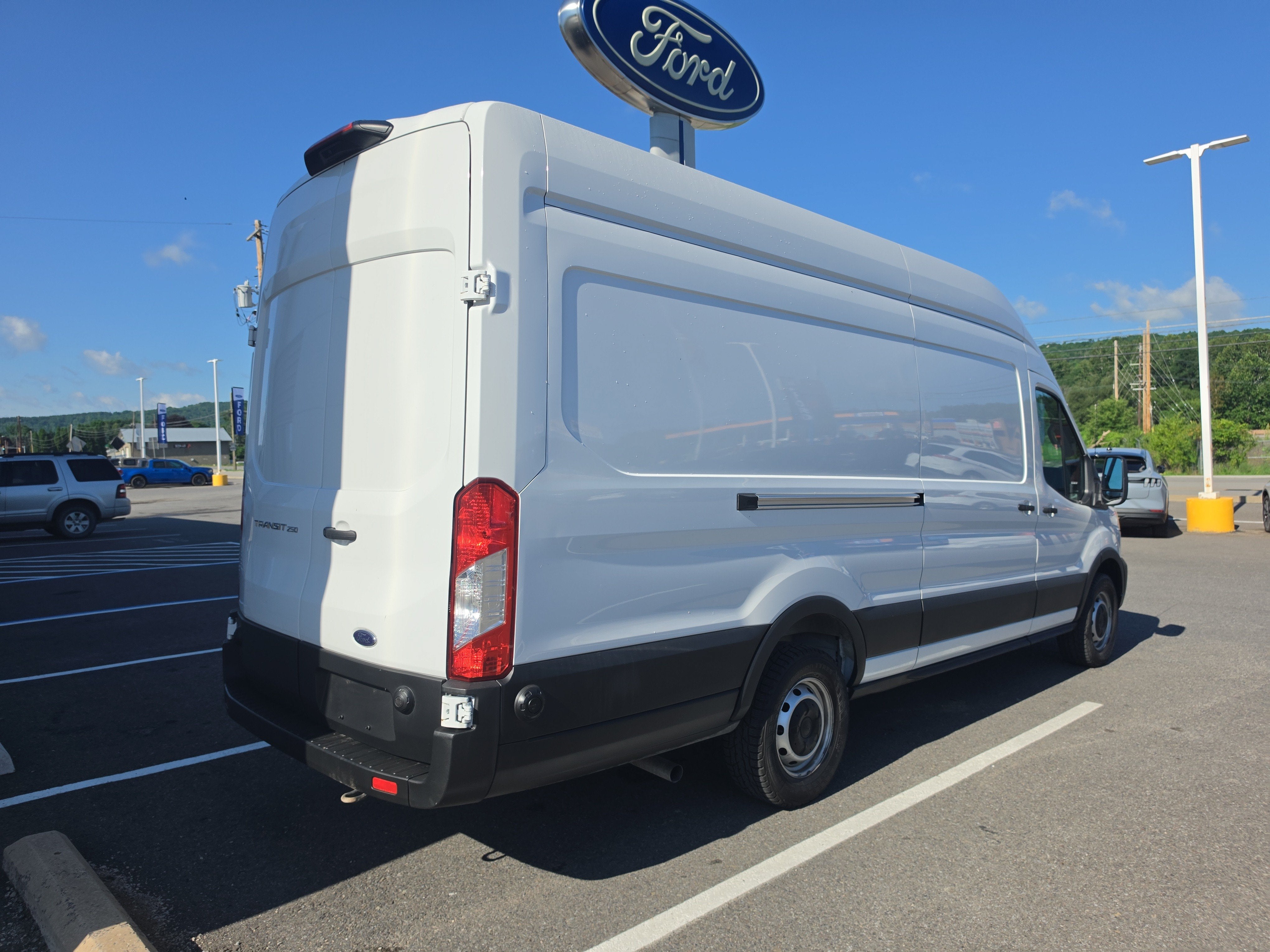 2025 Ford Transit Cargo Van Base