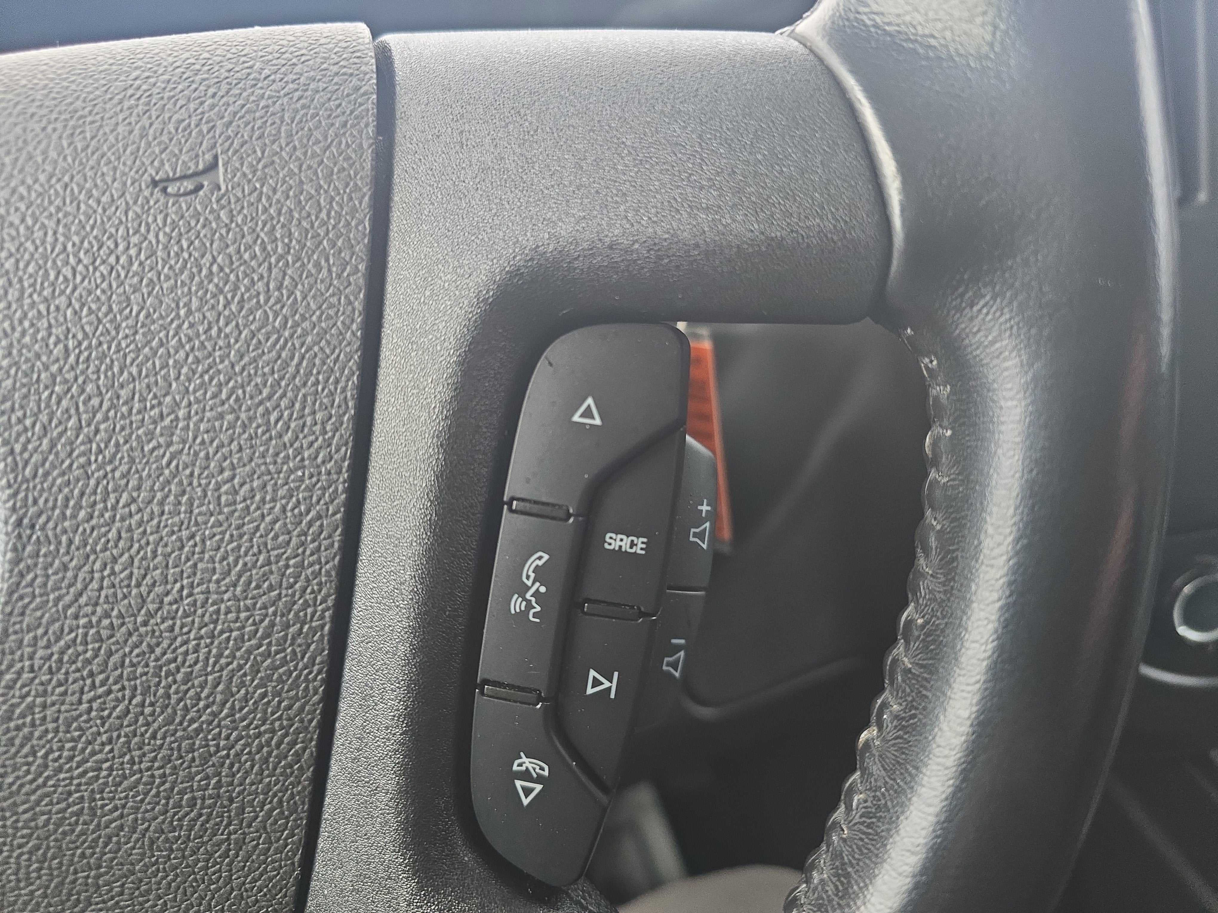 2023 Chevrolet Express Passenger LS