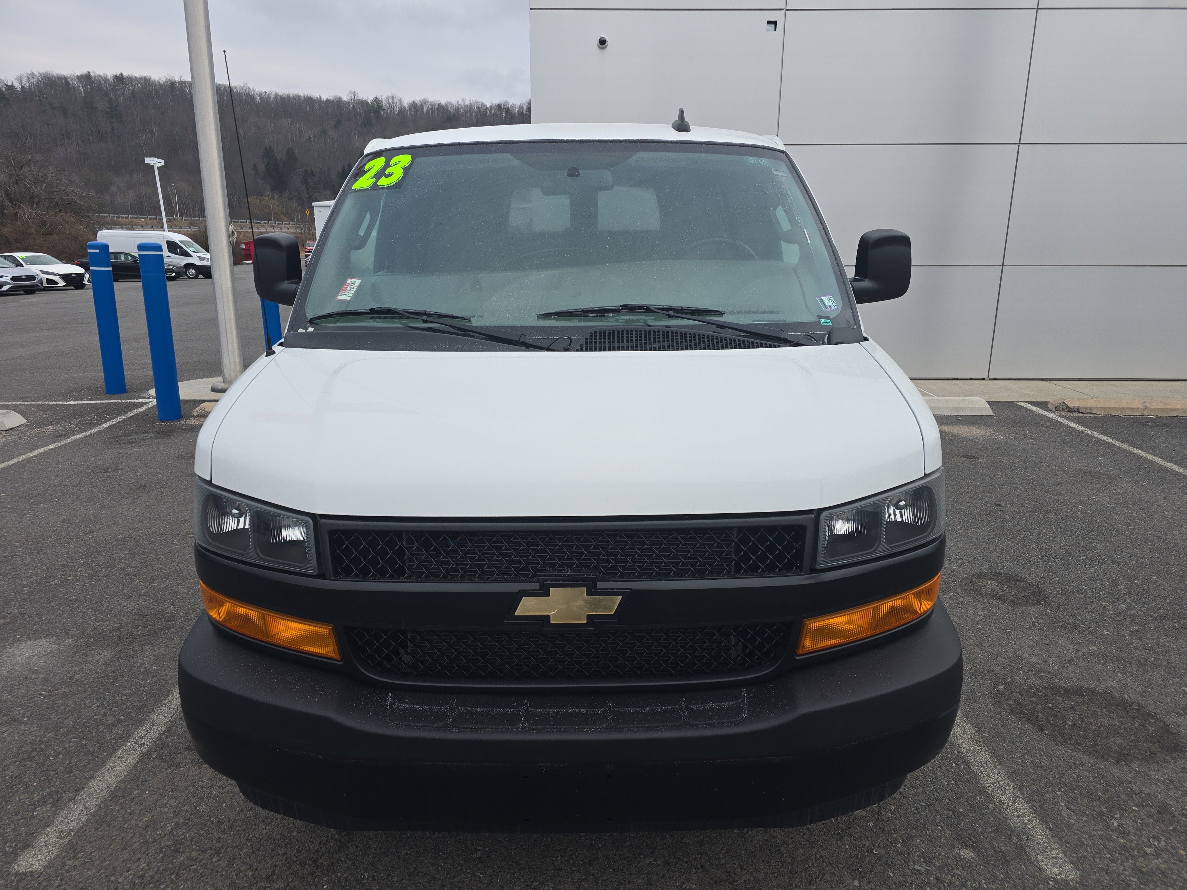 2023 Chevrolet Express Passenger LS