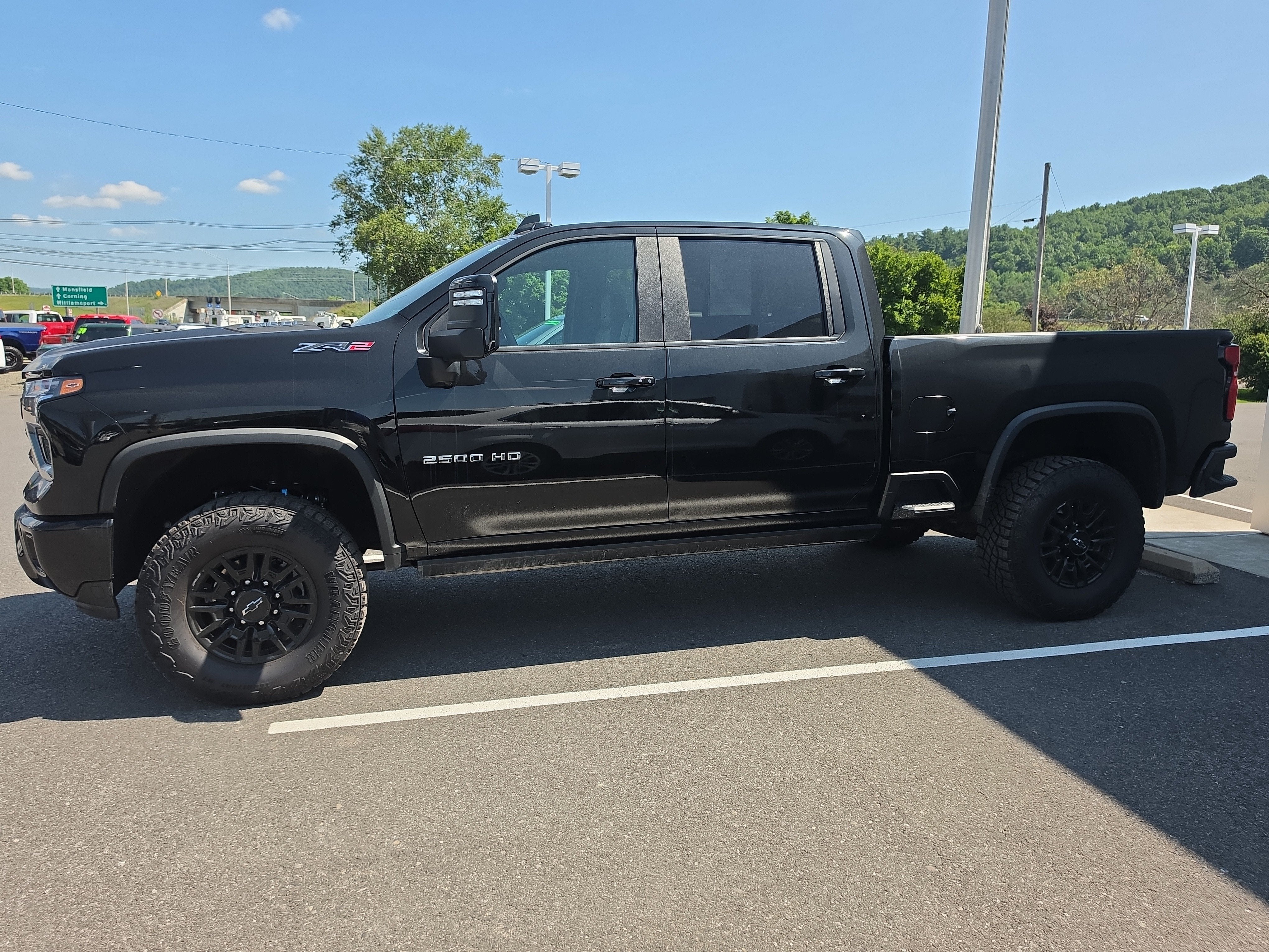 2025 Chevrolet Silverado 2500HD ZR2