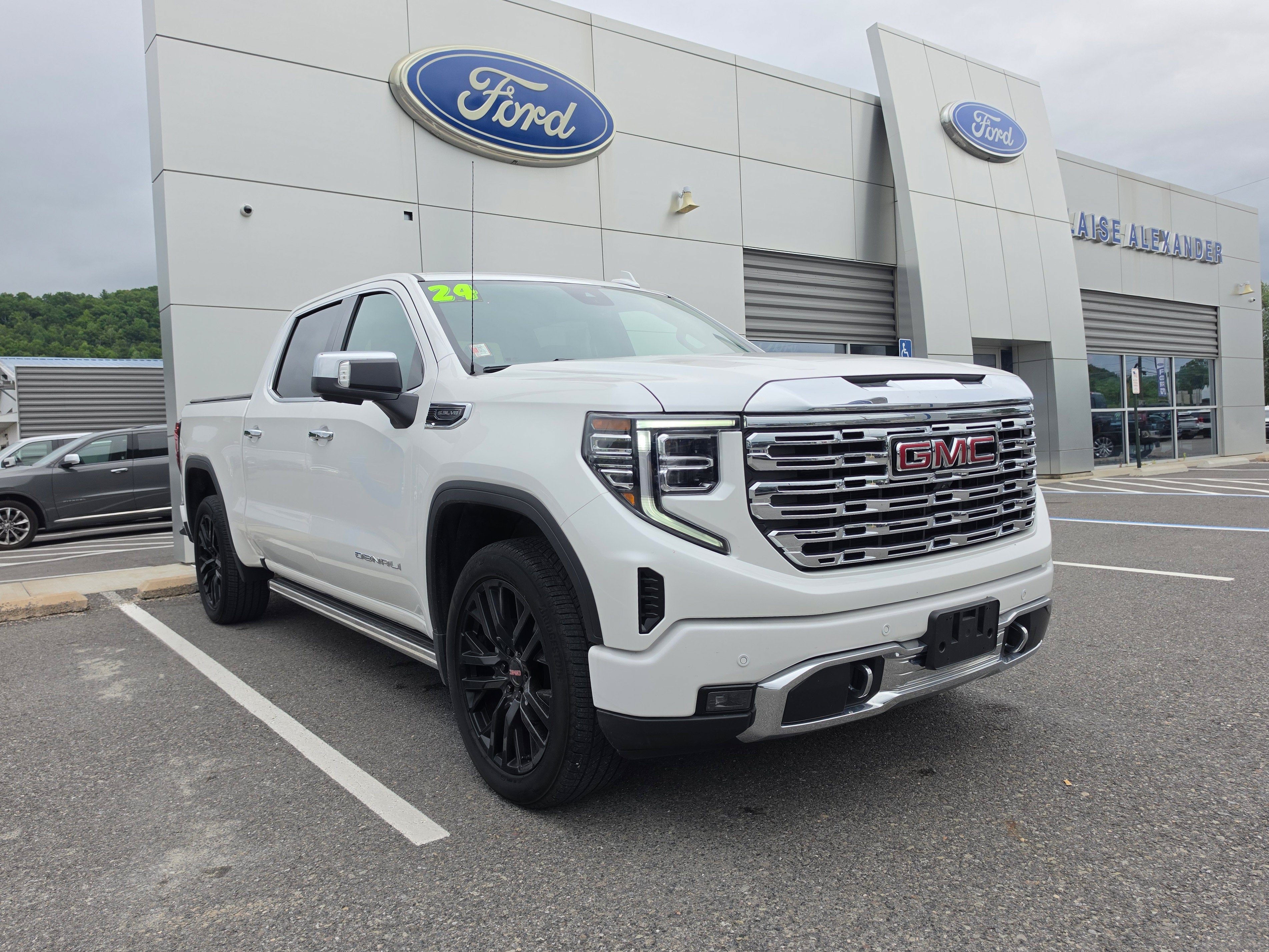 2024 GMC Sierra 1500 Denali