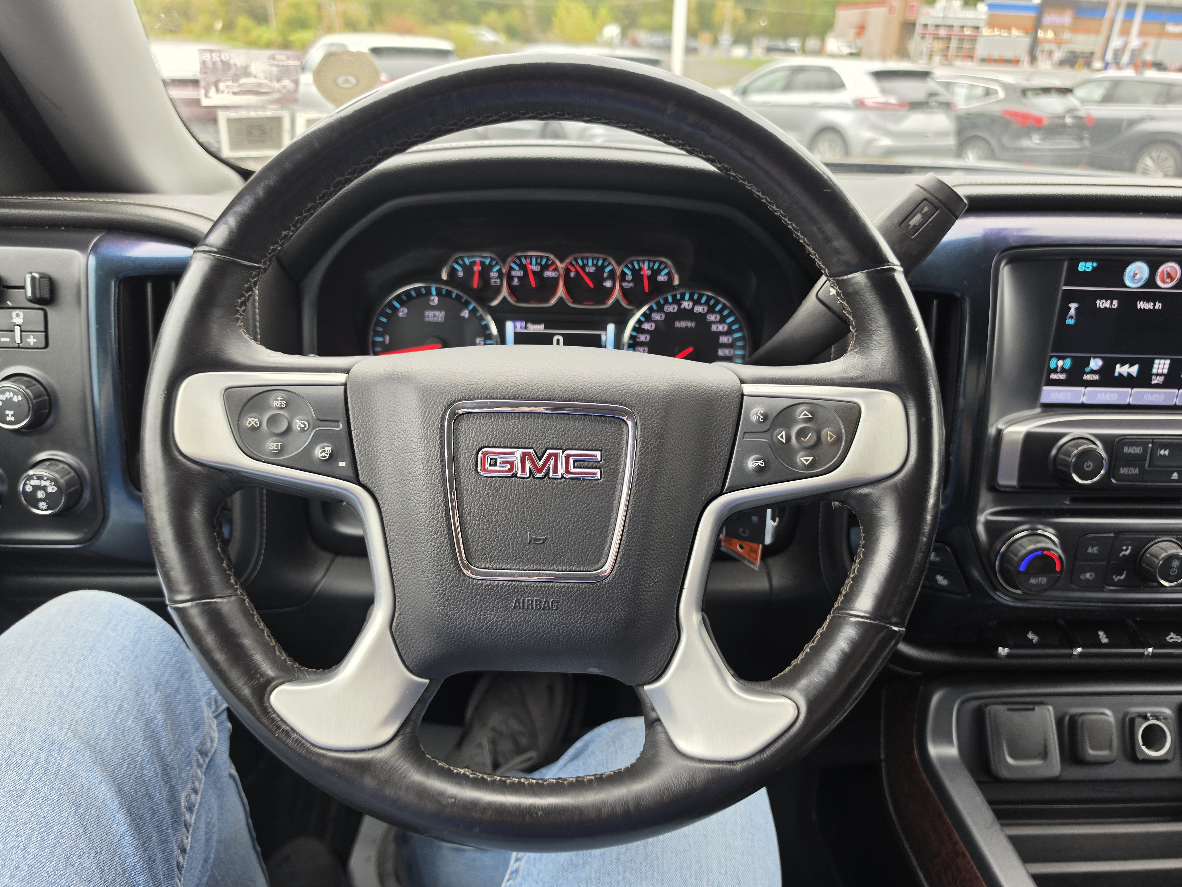 2017 GMC Sierra 1500 SLT