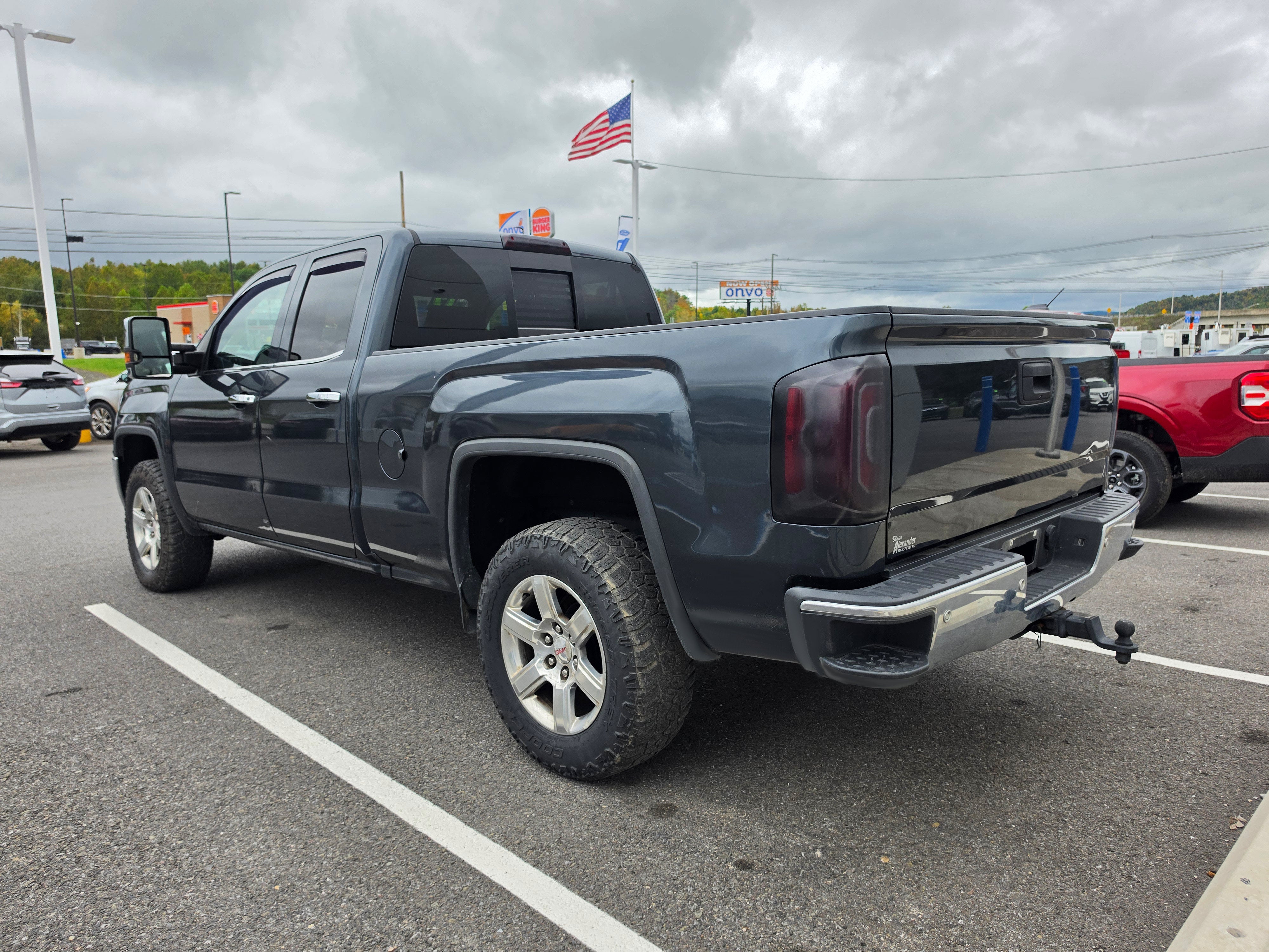 2017 GMC Sierra 1500 SLT