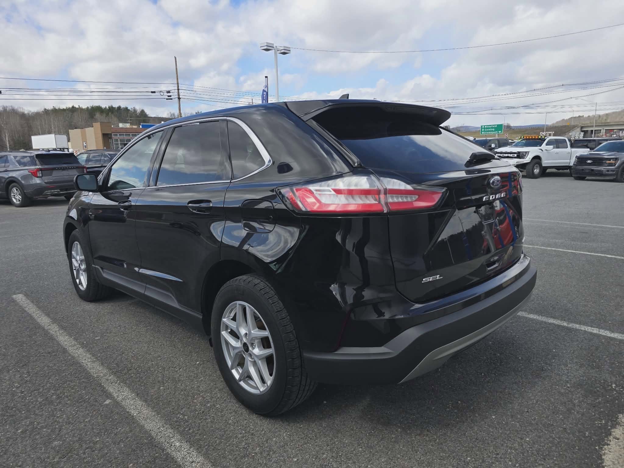 2023 Ford Edge SEL