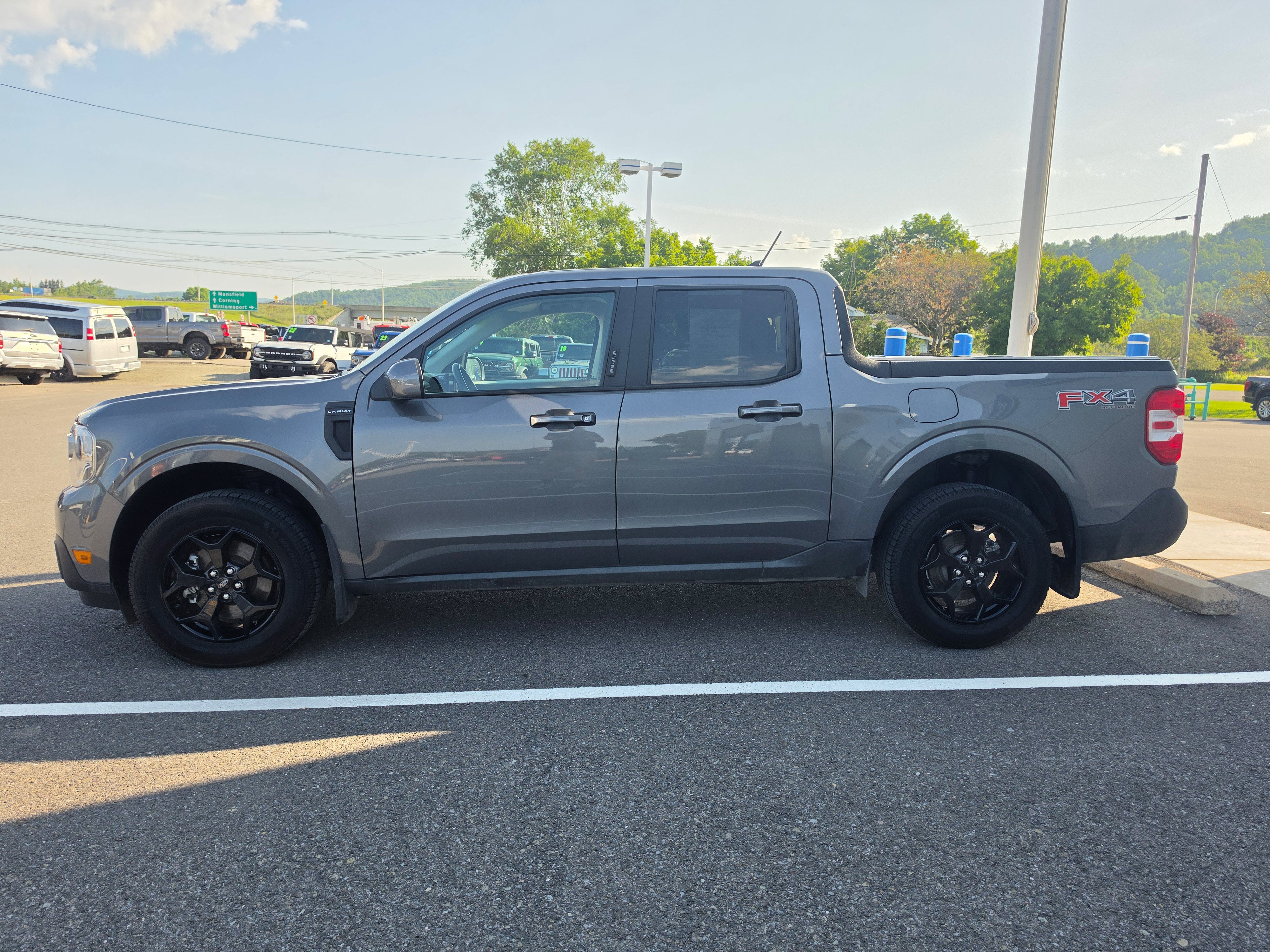 2022 Ford Maverick LARIAT