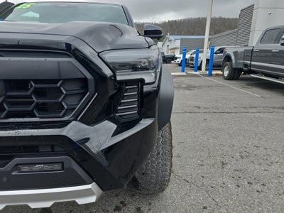 2025 Toyota Tacoma 4WD Trailhunter Hybrid
