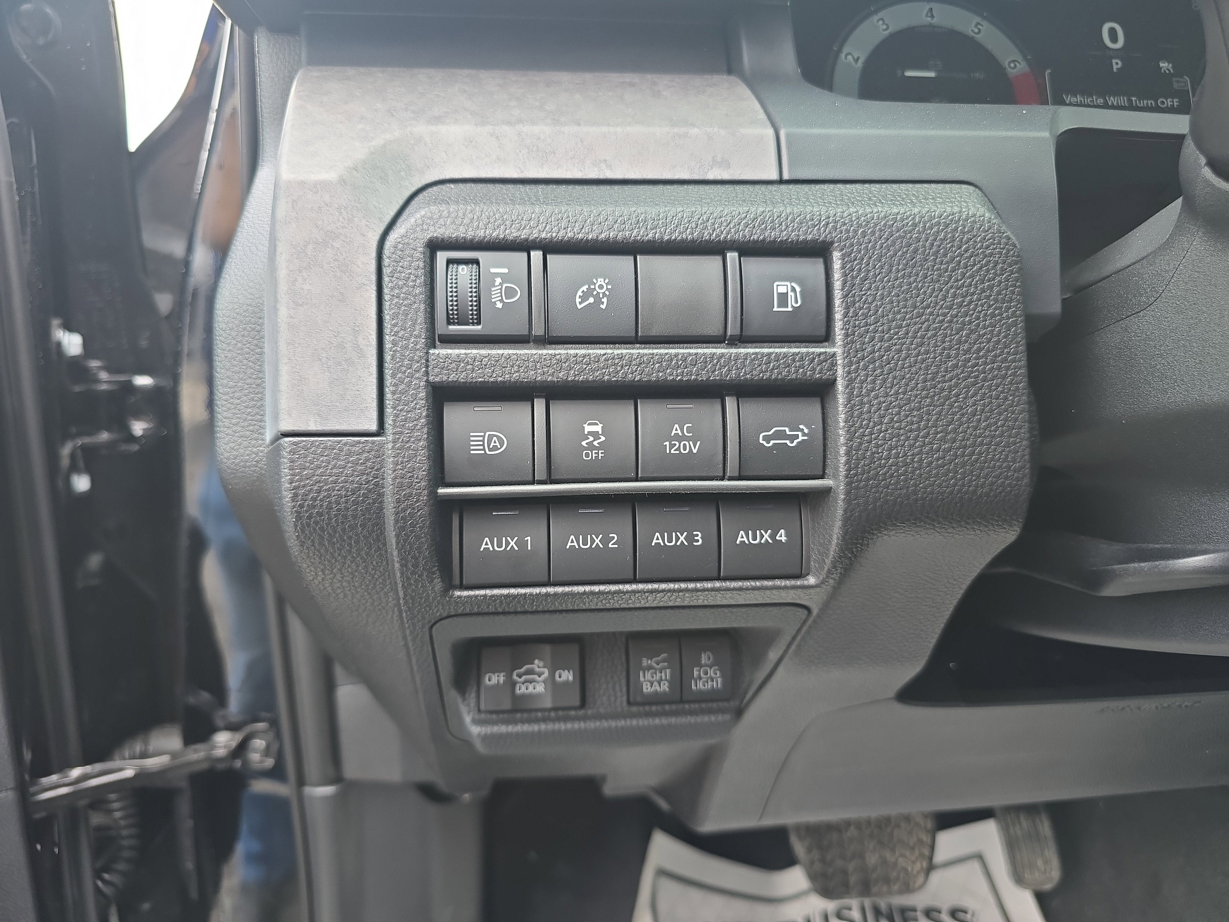 2025 Toyota Tacoma 4WD Trailhunter Hybrid