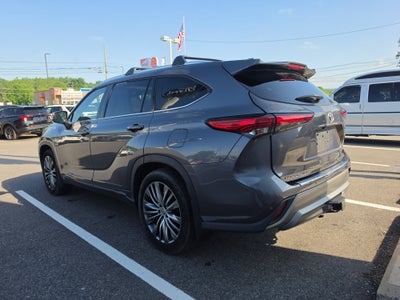 2021 Toyota Highlander Platinum