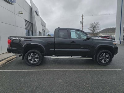 2017 Toyota Tacoma TRD Sport