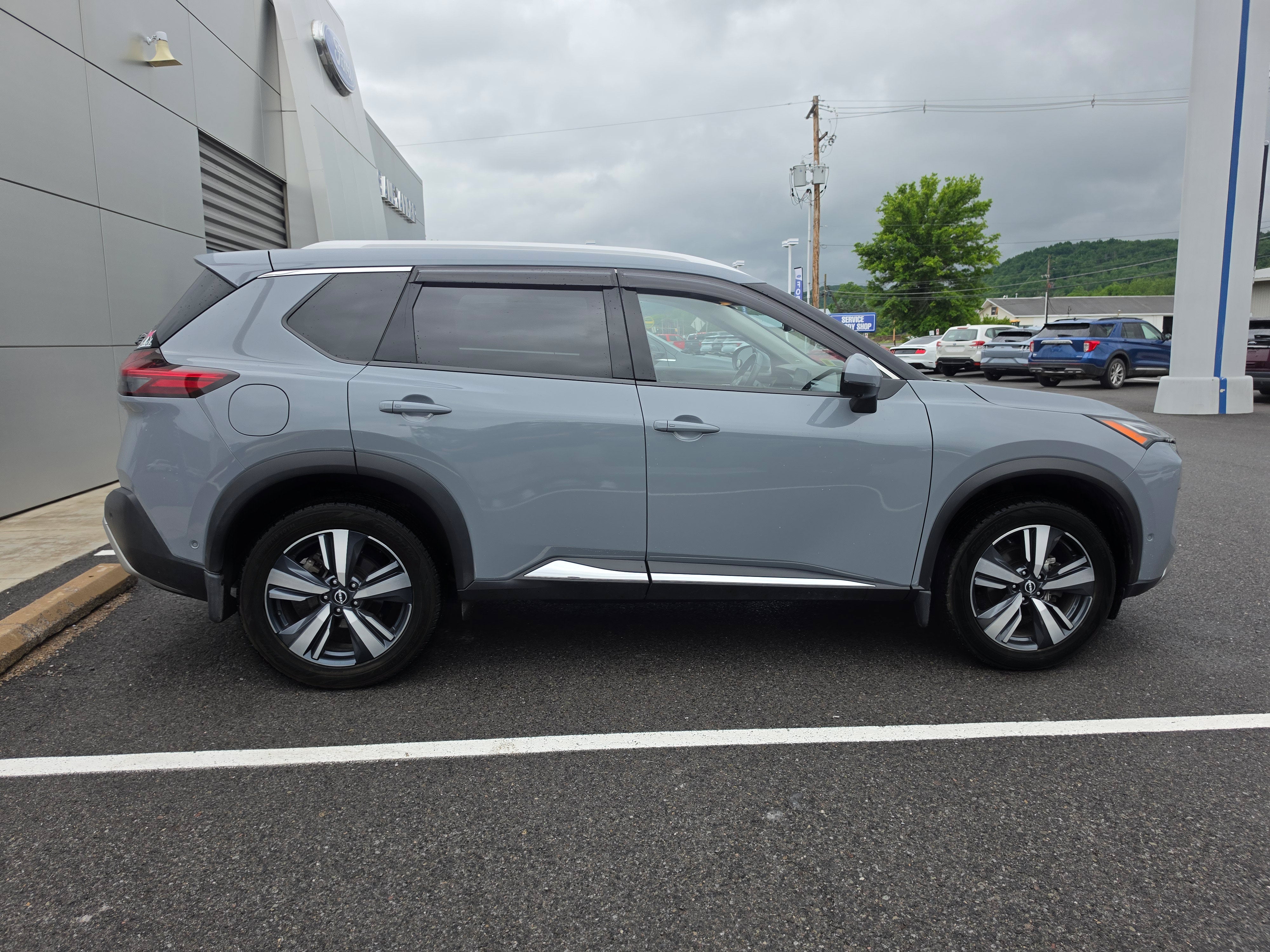 2022 Nissan Rogue Platinum