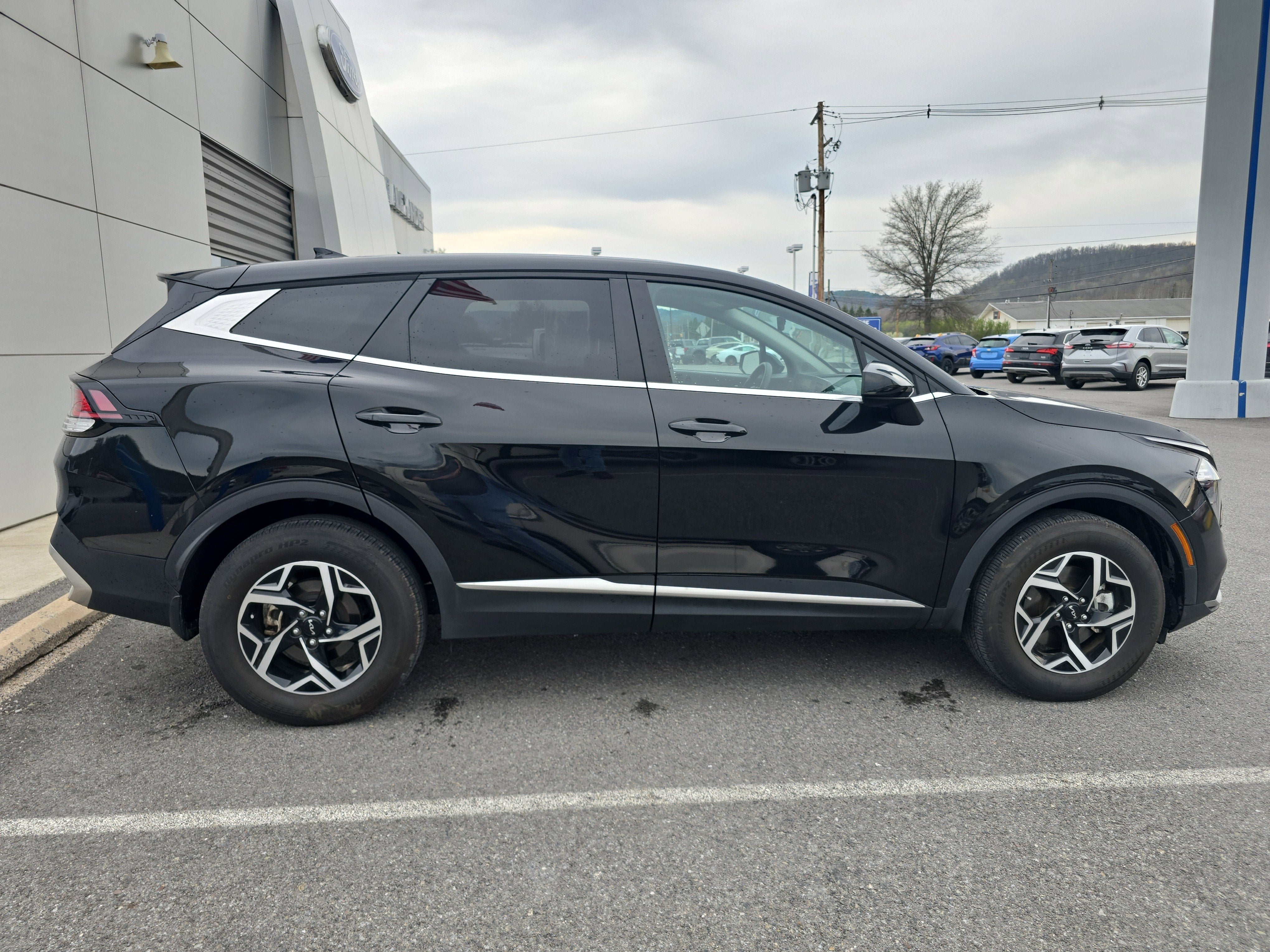 2023 Kia Sportage LX