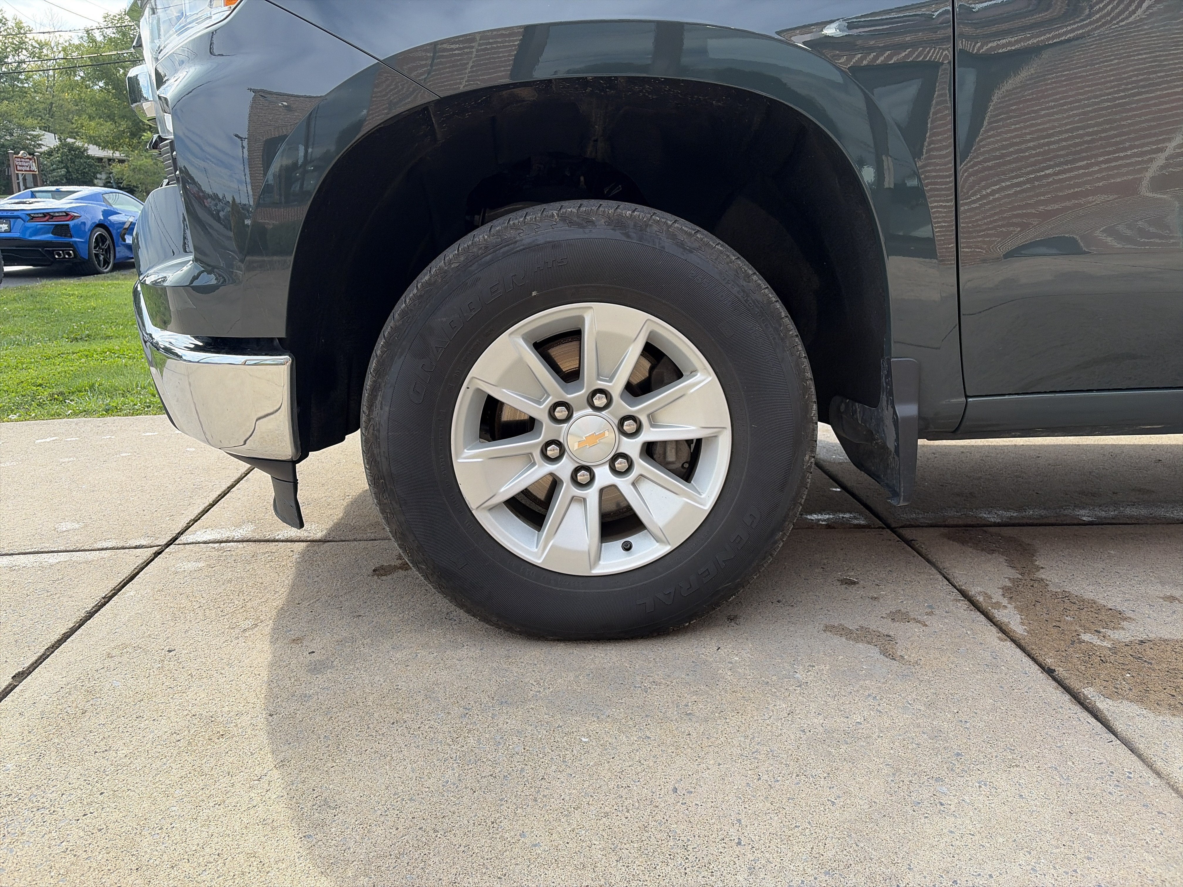 2025 Chevrolet Silverado 1500 LT