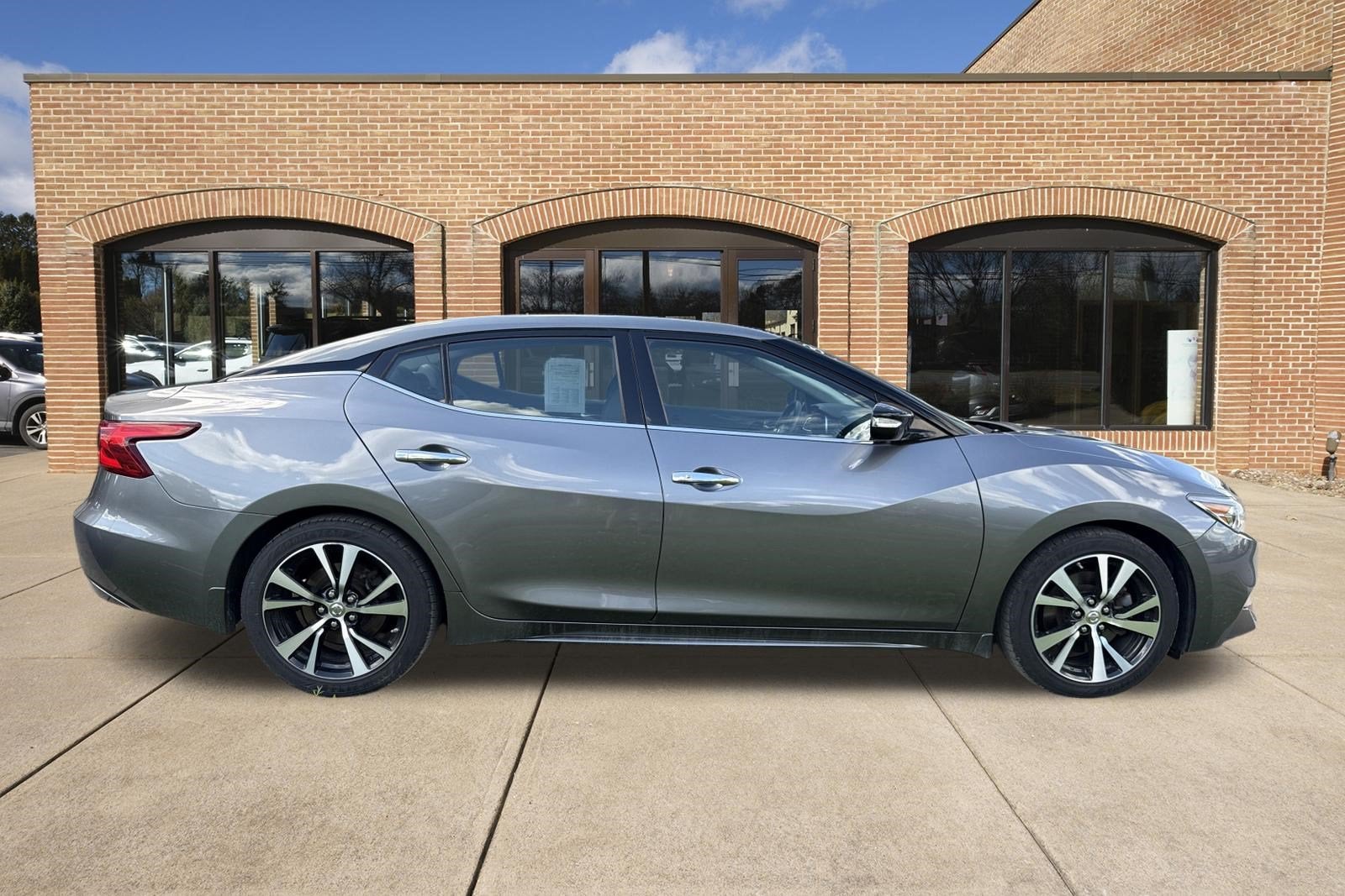 2017 Nissan Maxima SL