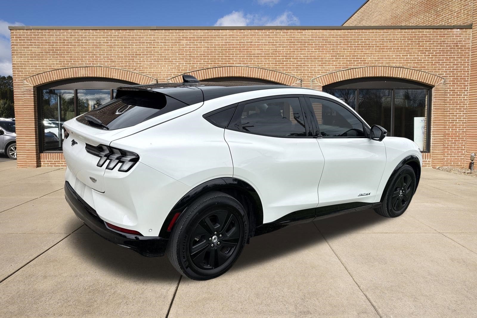 2023 Ford Mustang Mach-E California Route 1
