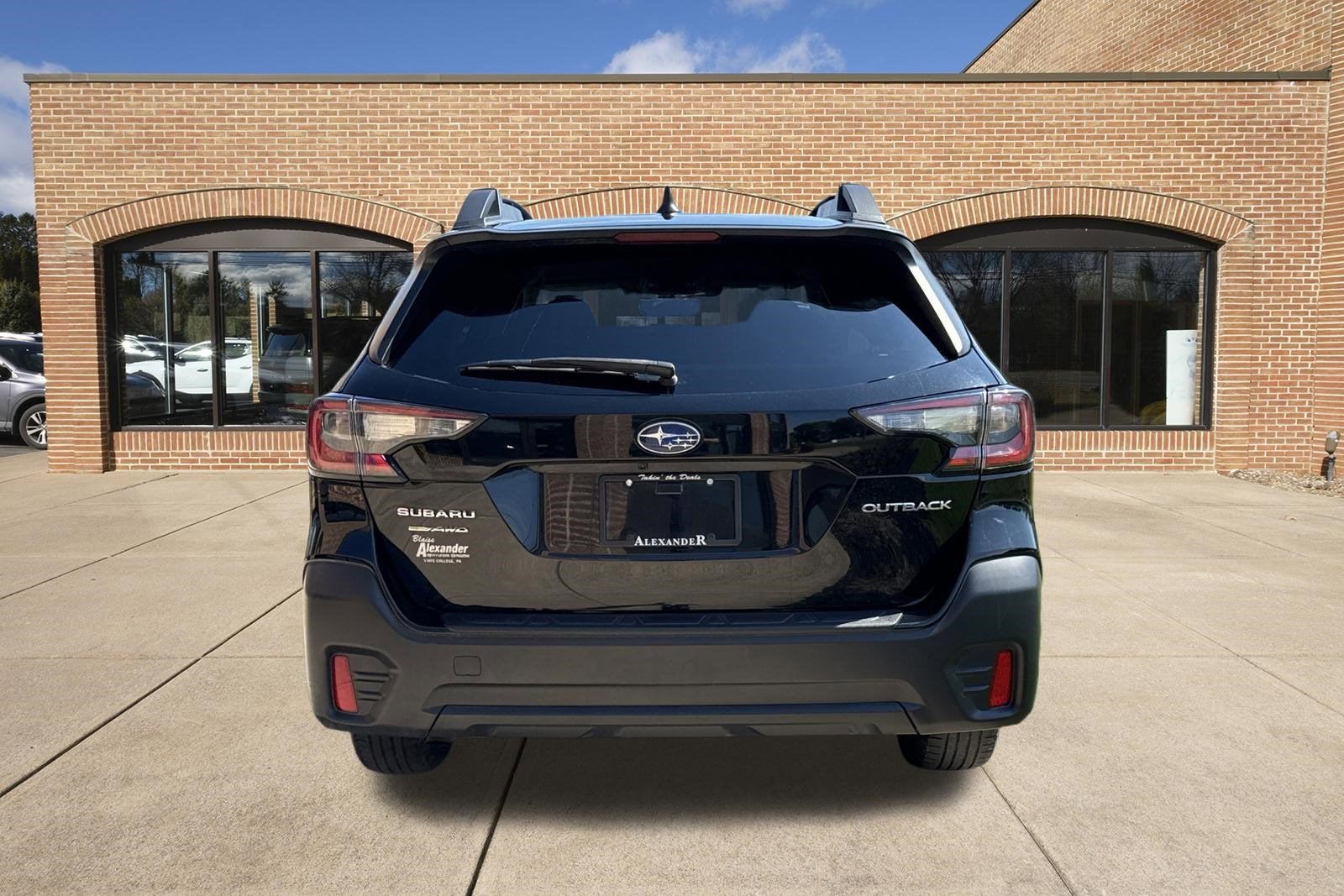 2022 Subaru Outback Premium