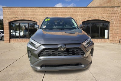2025 Toyota RAV4 Hybrid XLE