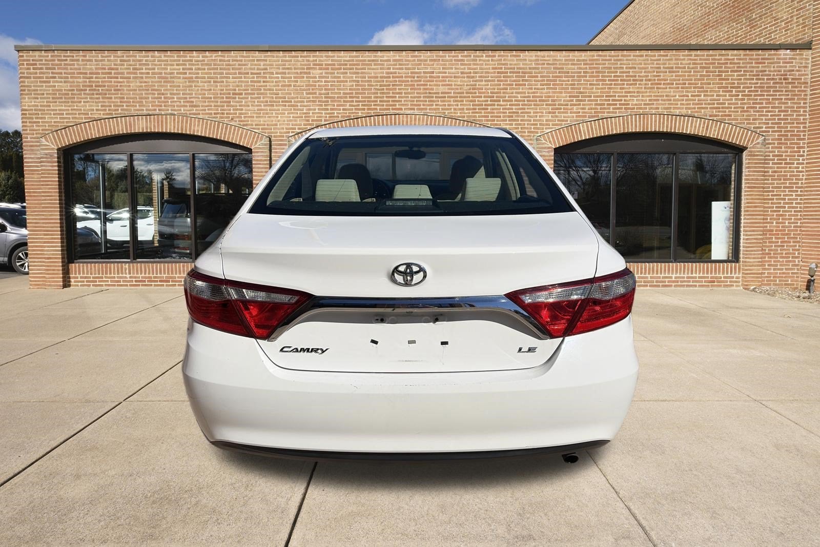 2016 Toyota Camry LE