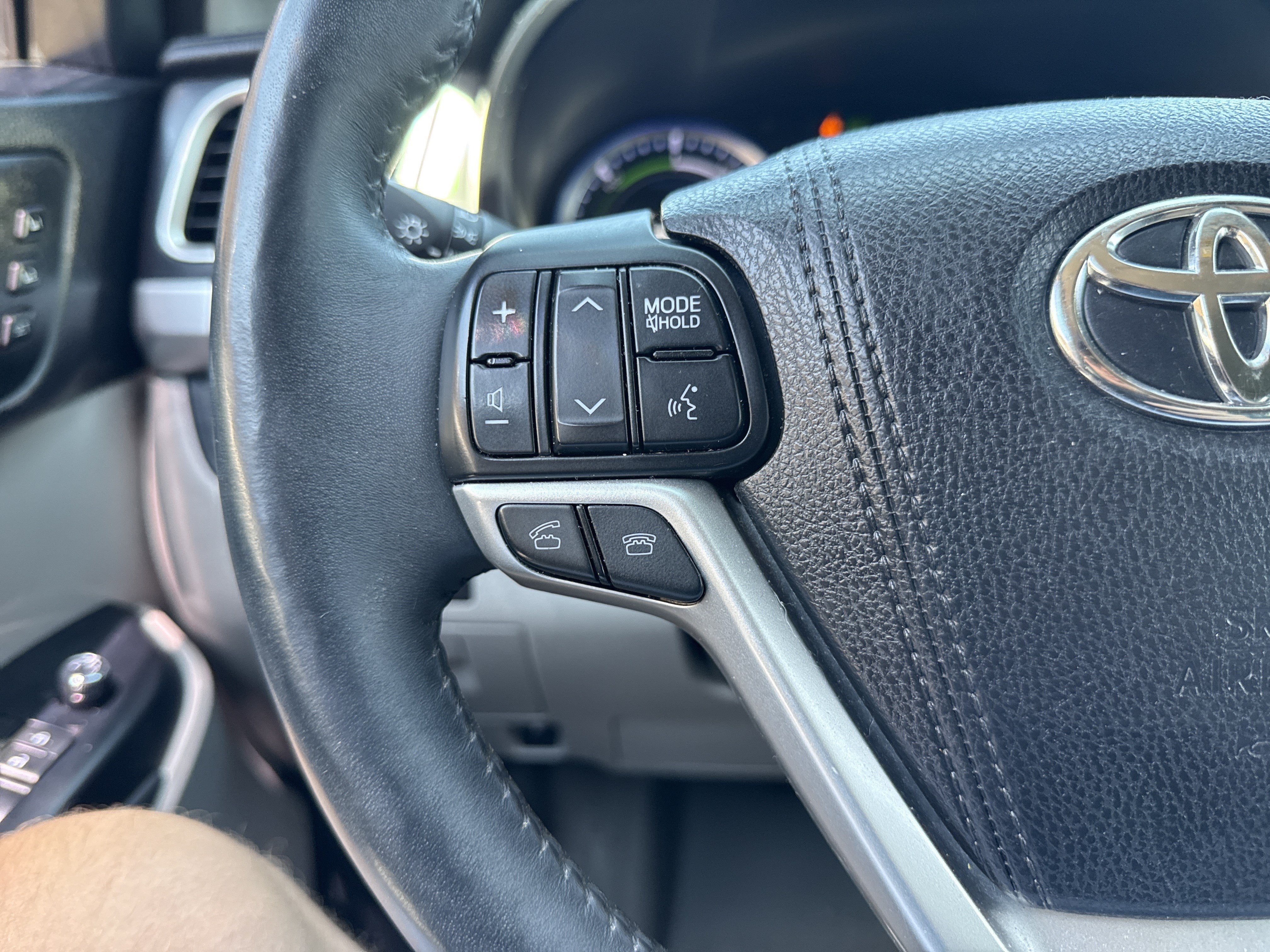 2016 Toyota Highlander Hybrid Limited Platinum