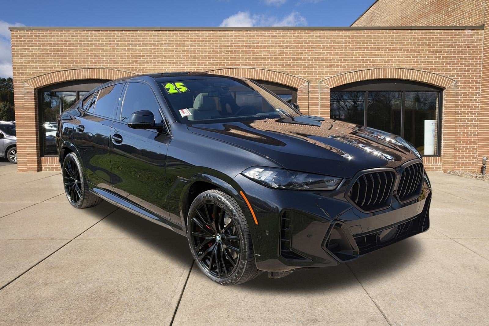 2025 BMW X6 40i