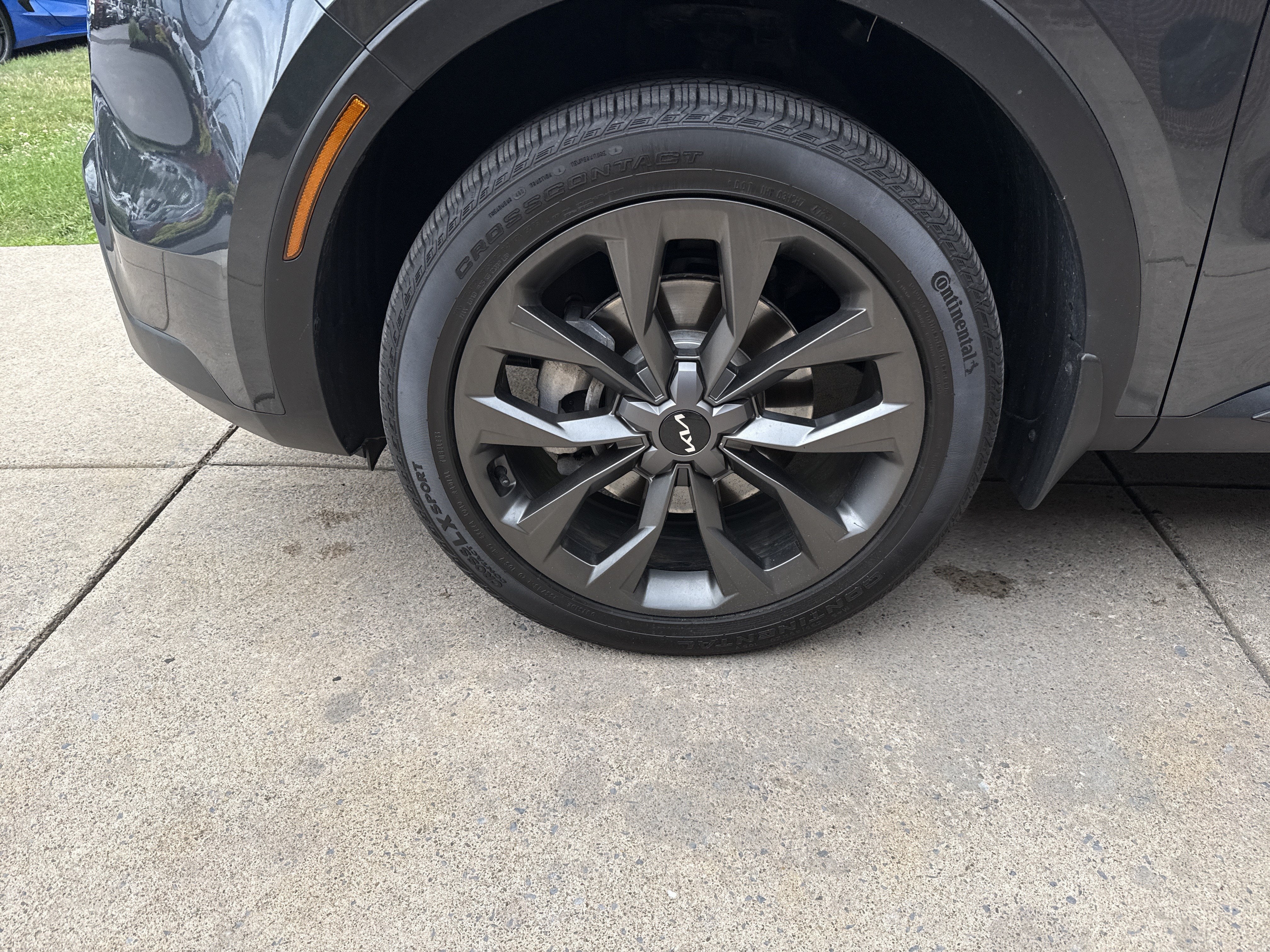 2023 Kia Sorento X-Line EX