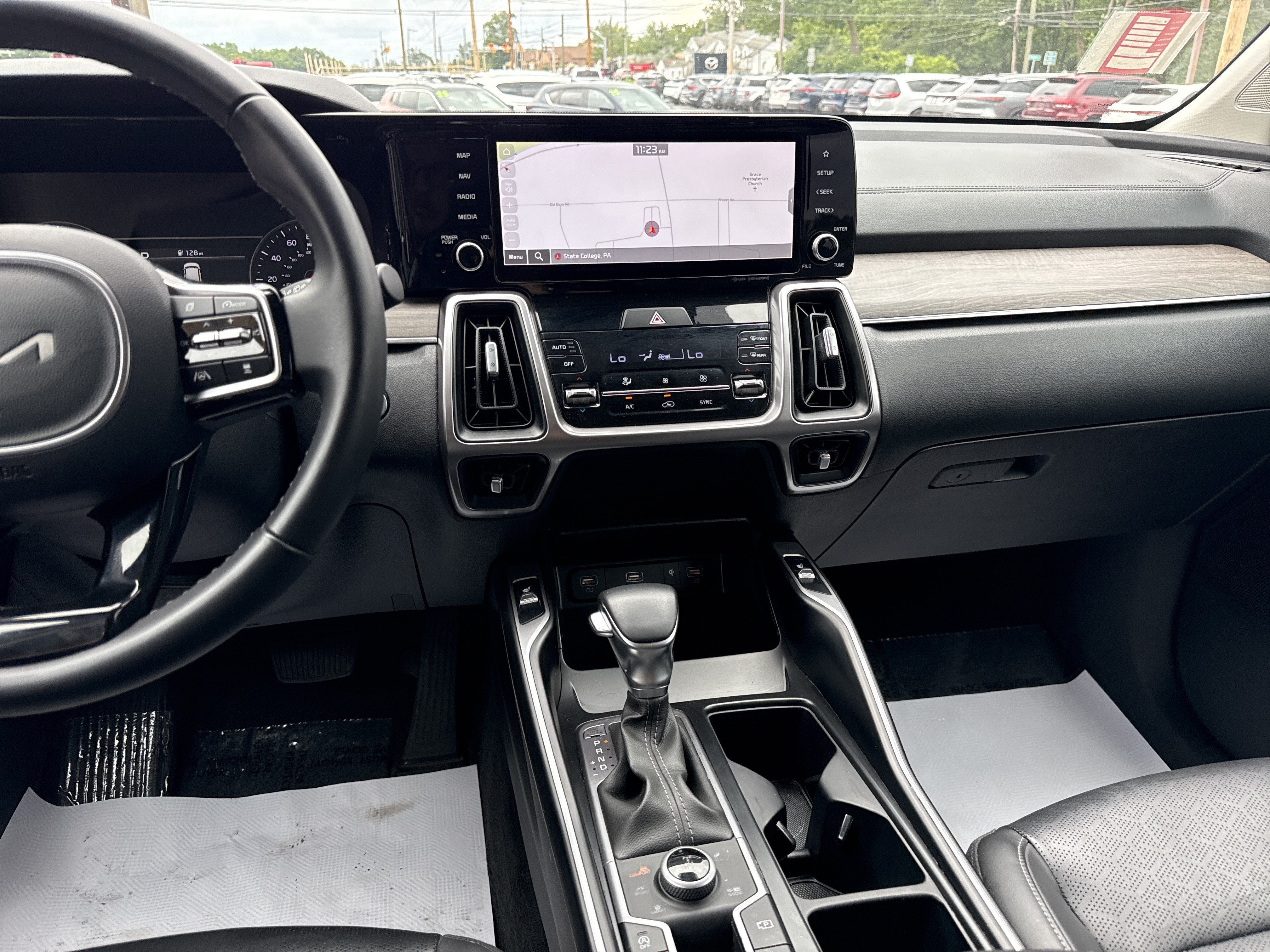 2023 Kia Sorento X-Line EX