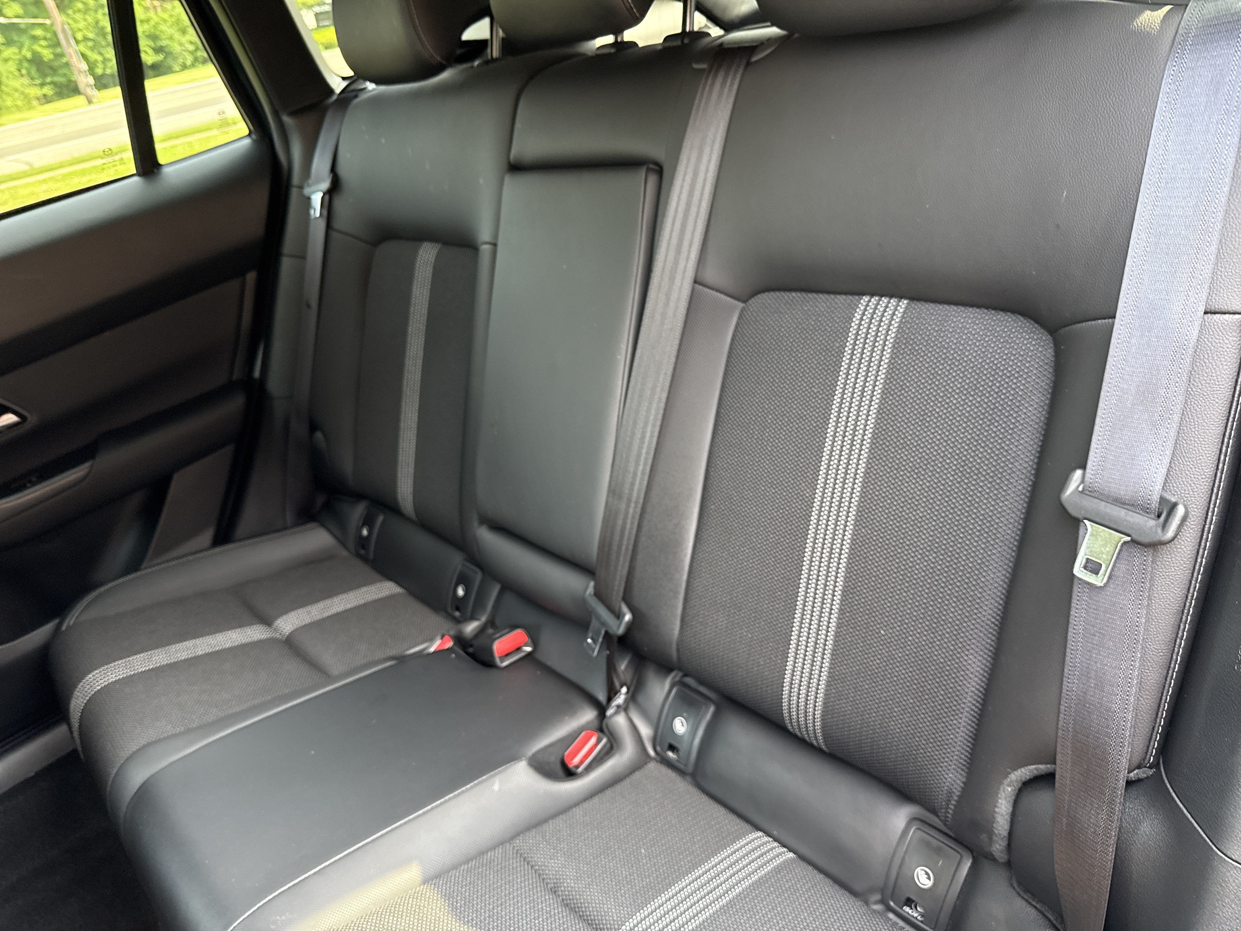 2025 Mazda Mazda CX-50 2.5 S Preferred Package