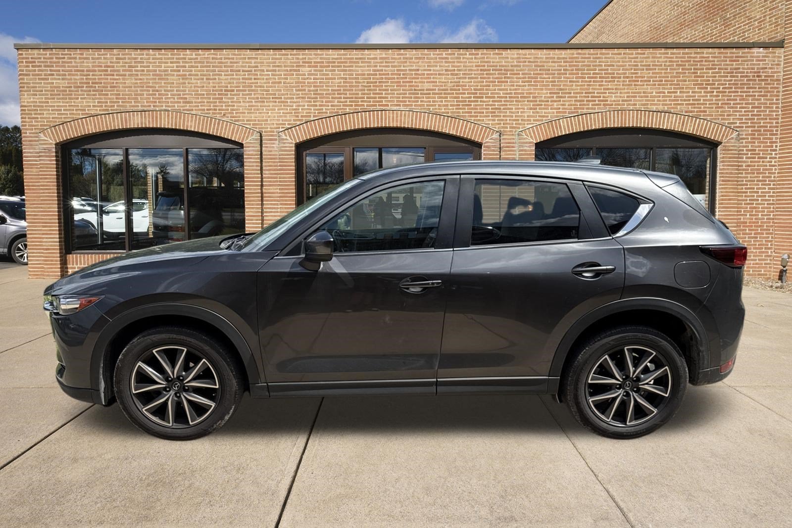 2018 Mazda Mazda CX-5 Touring