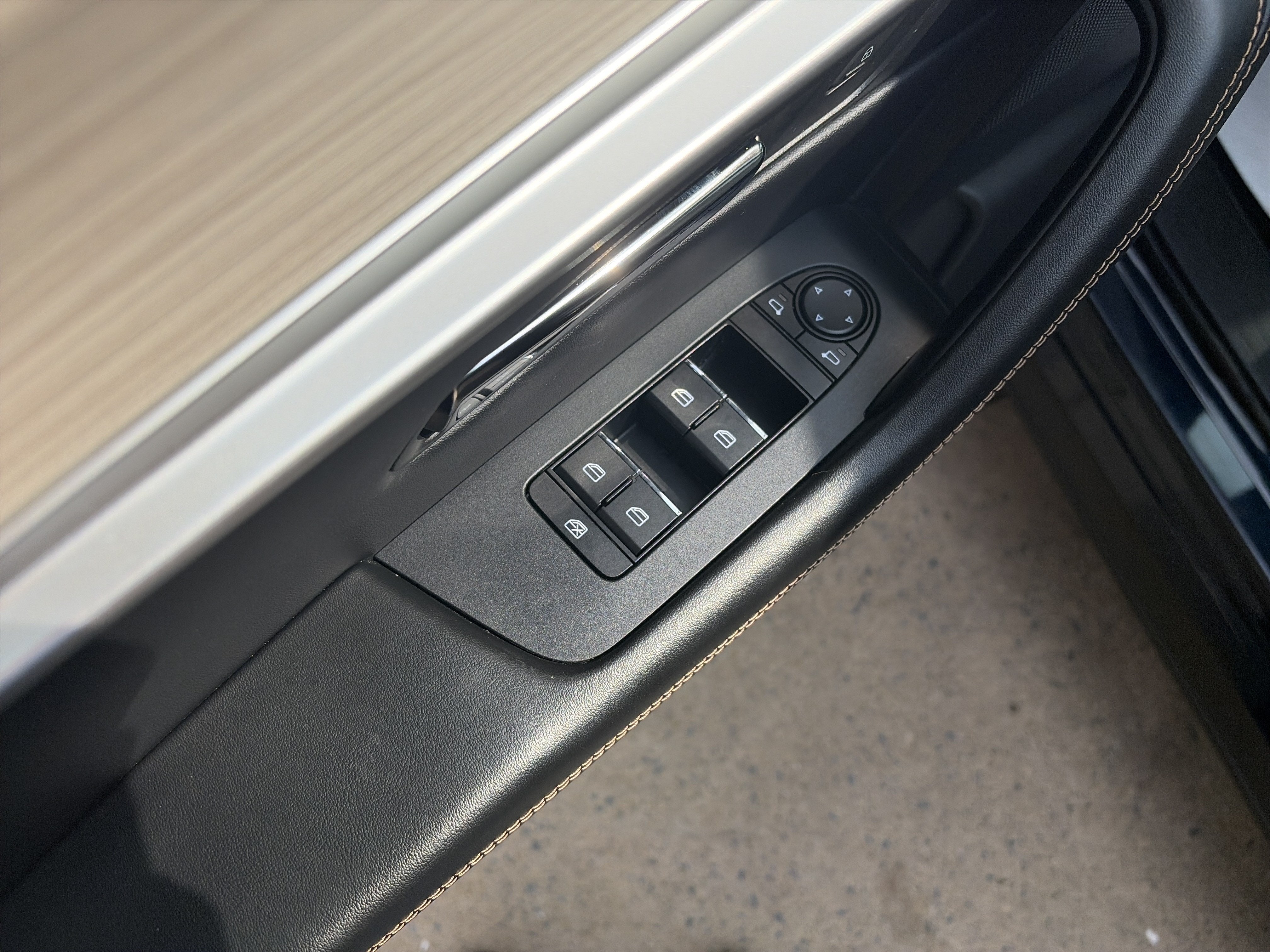 2025 Mazda Mazda CX-90 PHEV Preferred Package