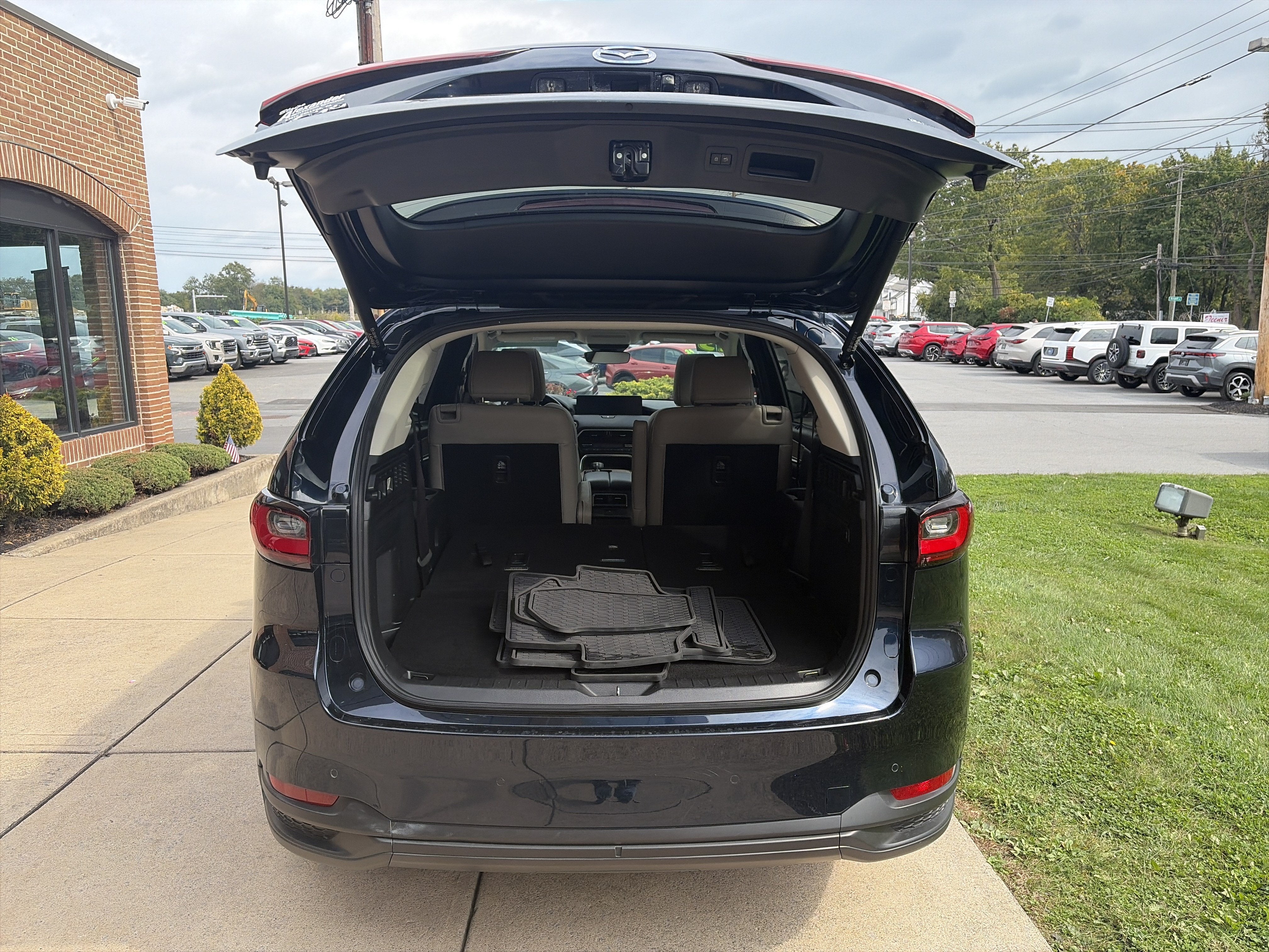 2025 Mazda Mazda CX-90 PHEV Preferred Package