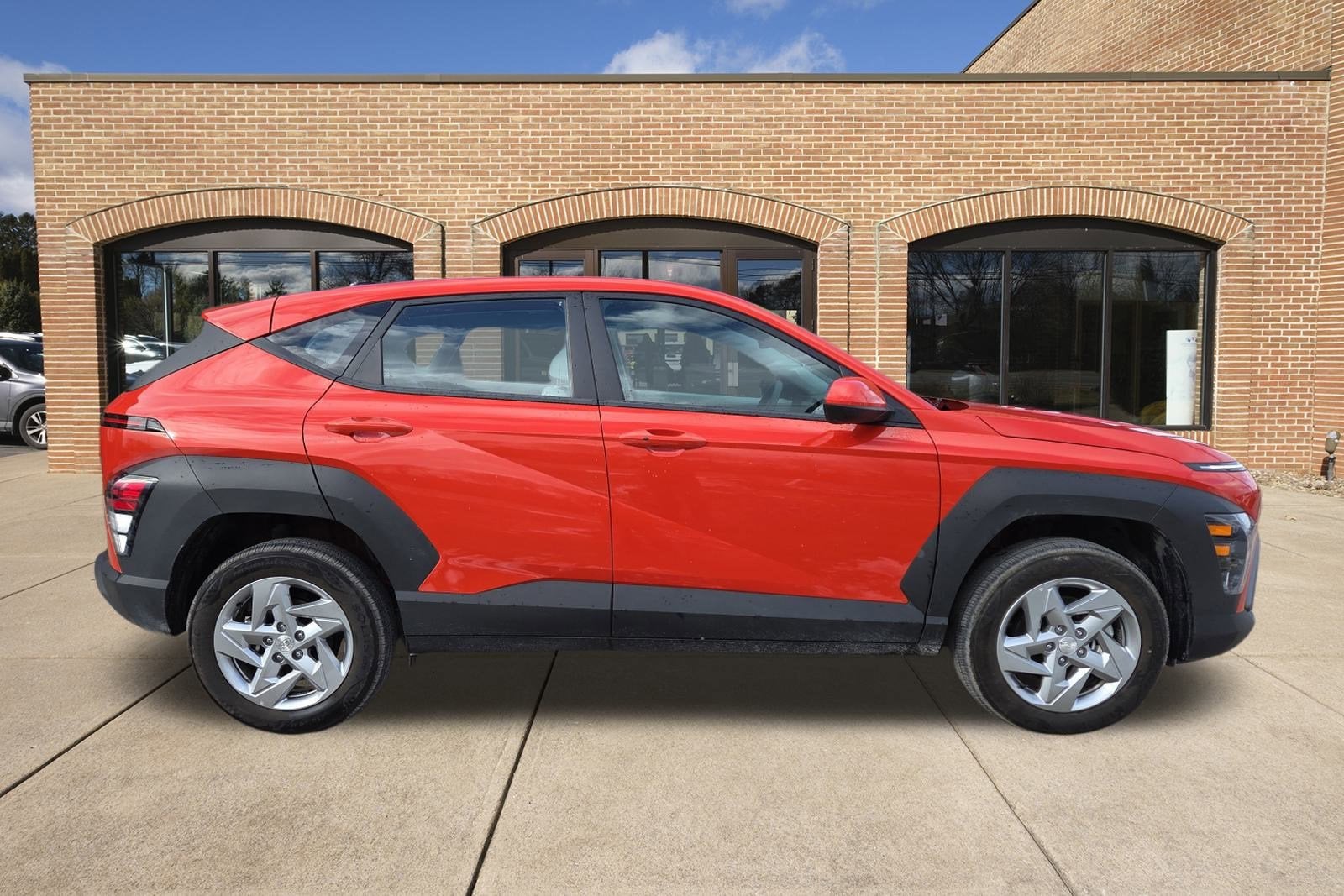 2025 Hyundai Kona SE