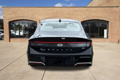 2025 Hyundai Sonata Hybrid Limited