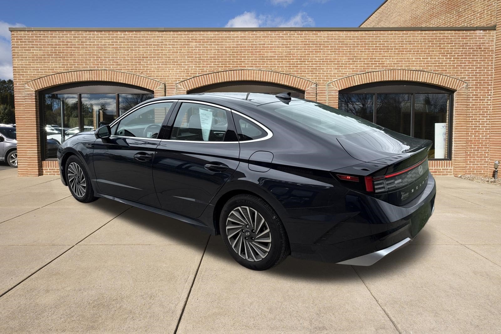 2025 Hyundai Sonata Hybrid Limited