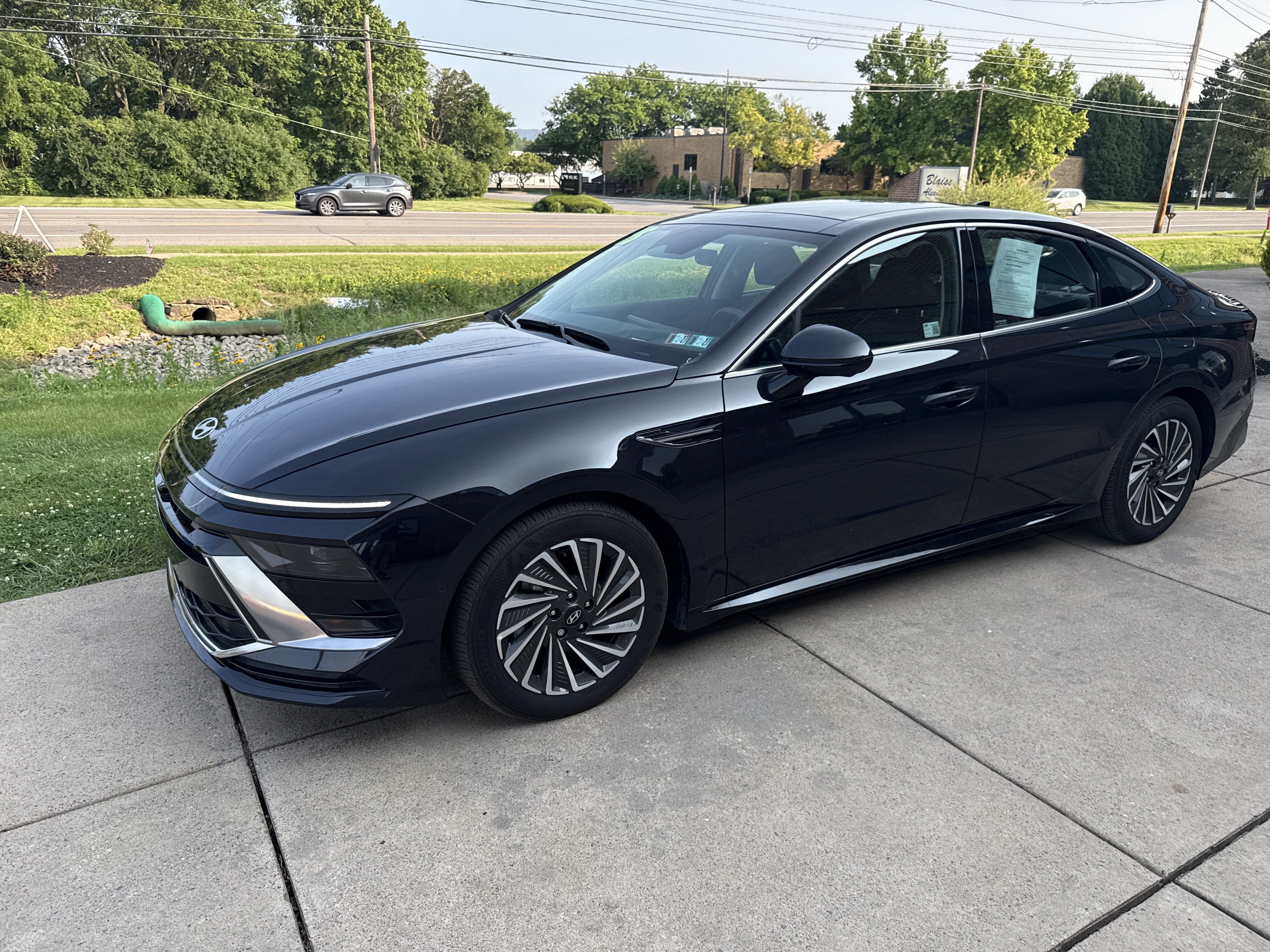 2025 Hyundai Sonata Hybrid Limited