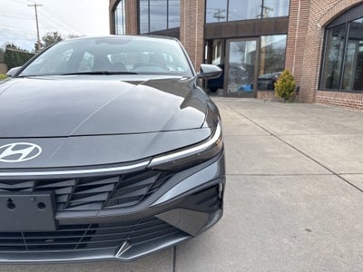 2024 Hyundai Elantra SEL