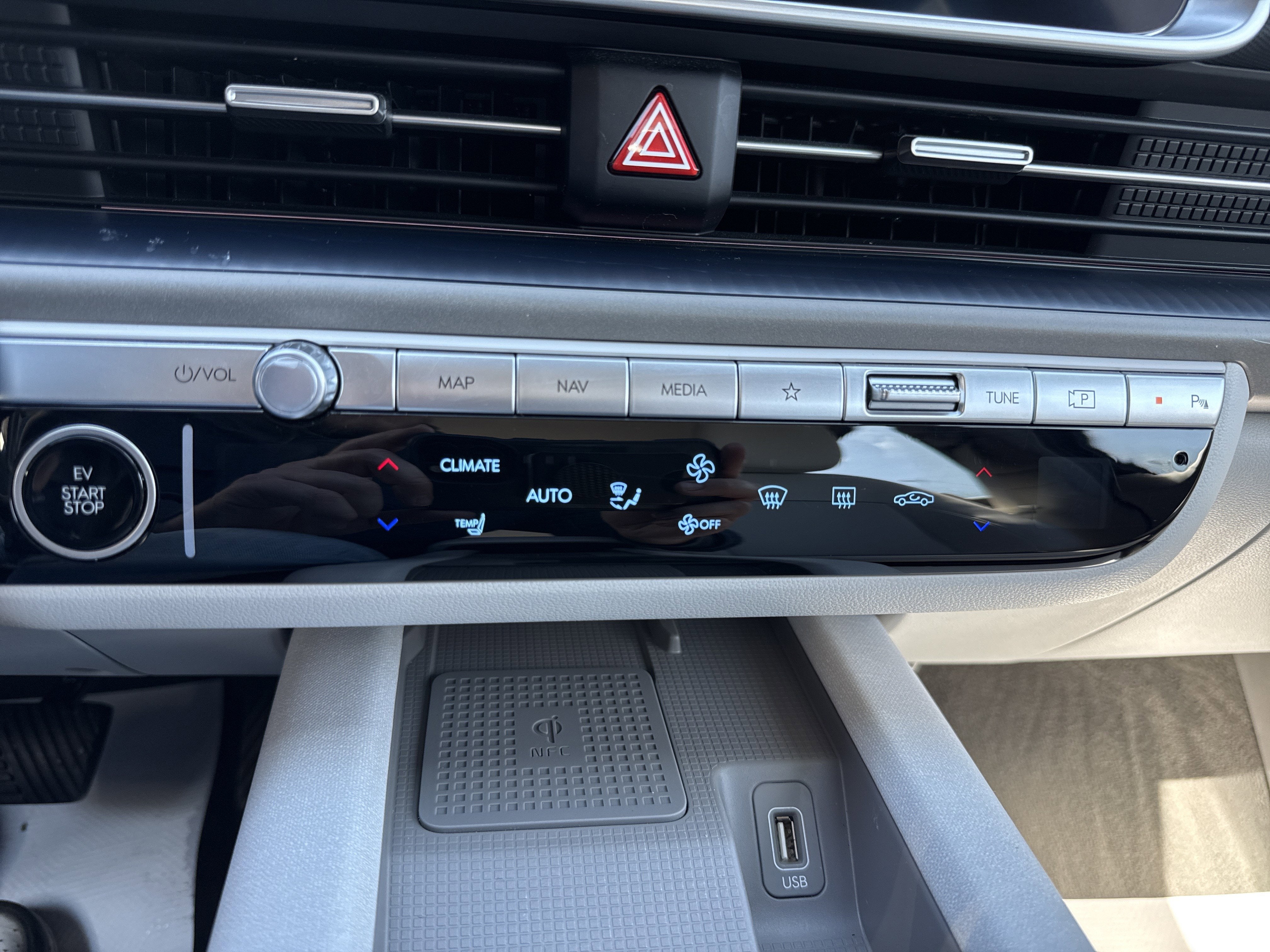 2024 Hyundai IONIQ 6 SEL