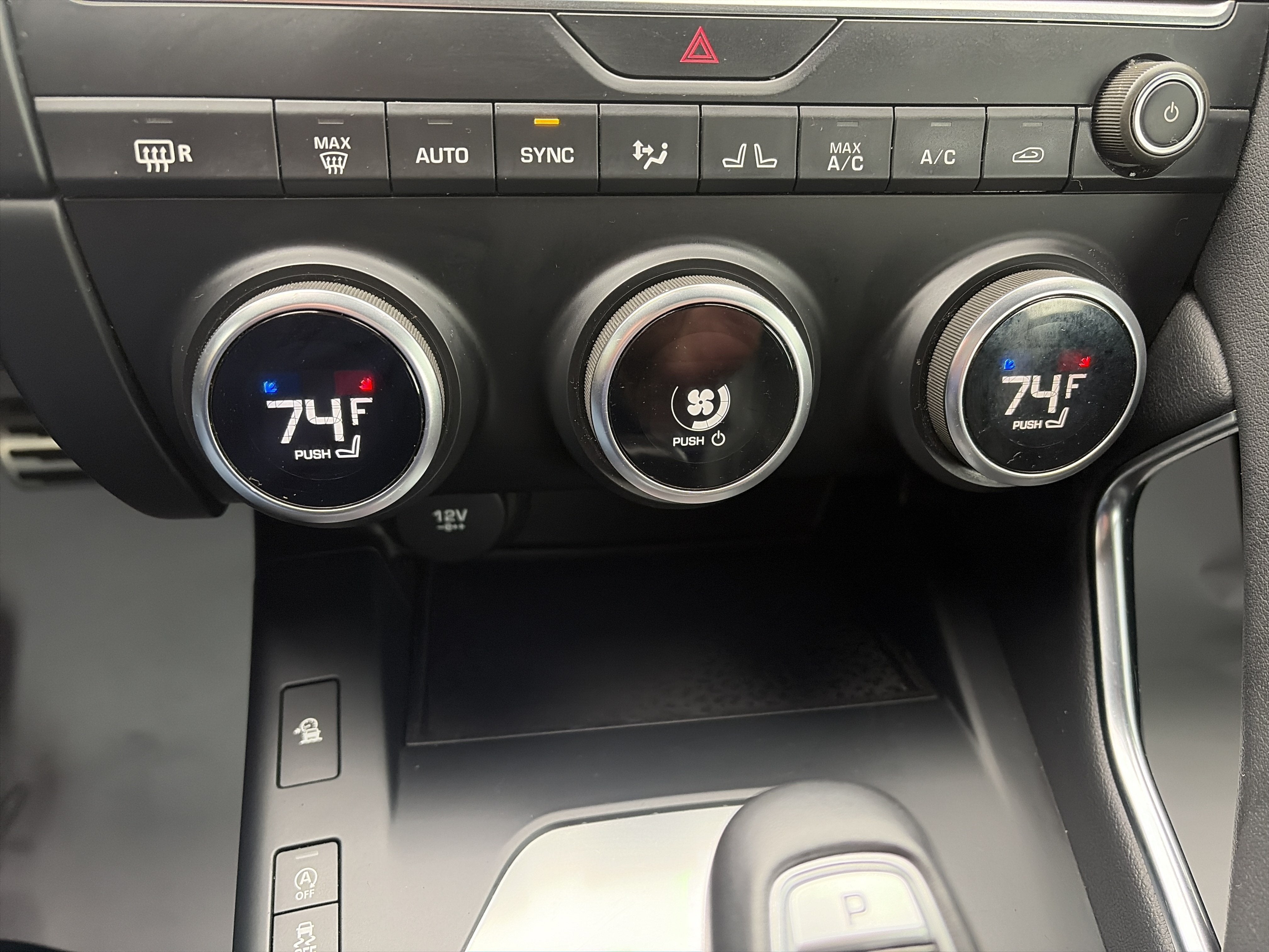 2019 Jaguar E-PACE R-Dynamic SE