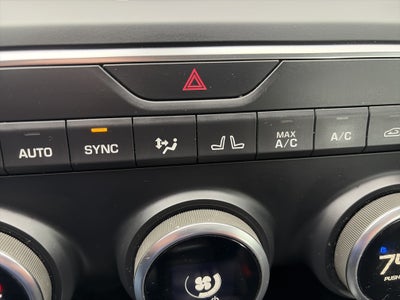 2019 Jaguar E-PACE R-Dynamic SE