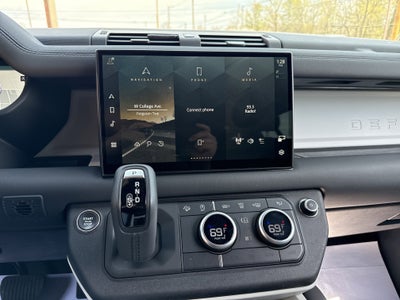 2025 Land Rover Defender S