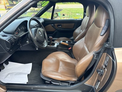 2001 BMW Z3 3.0i