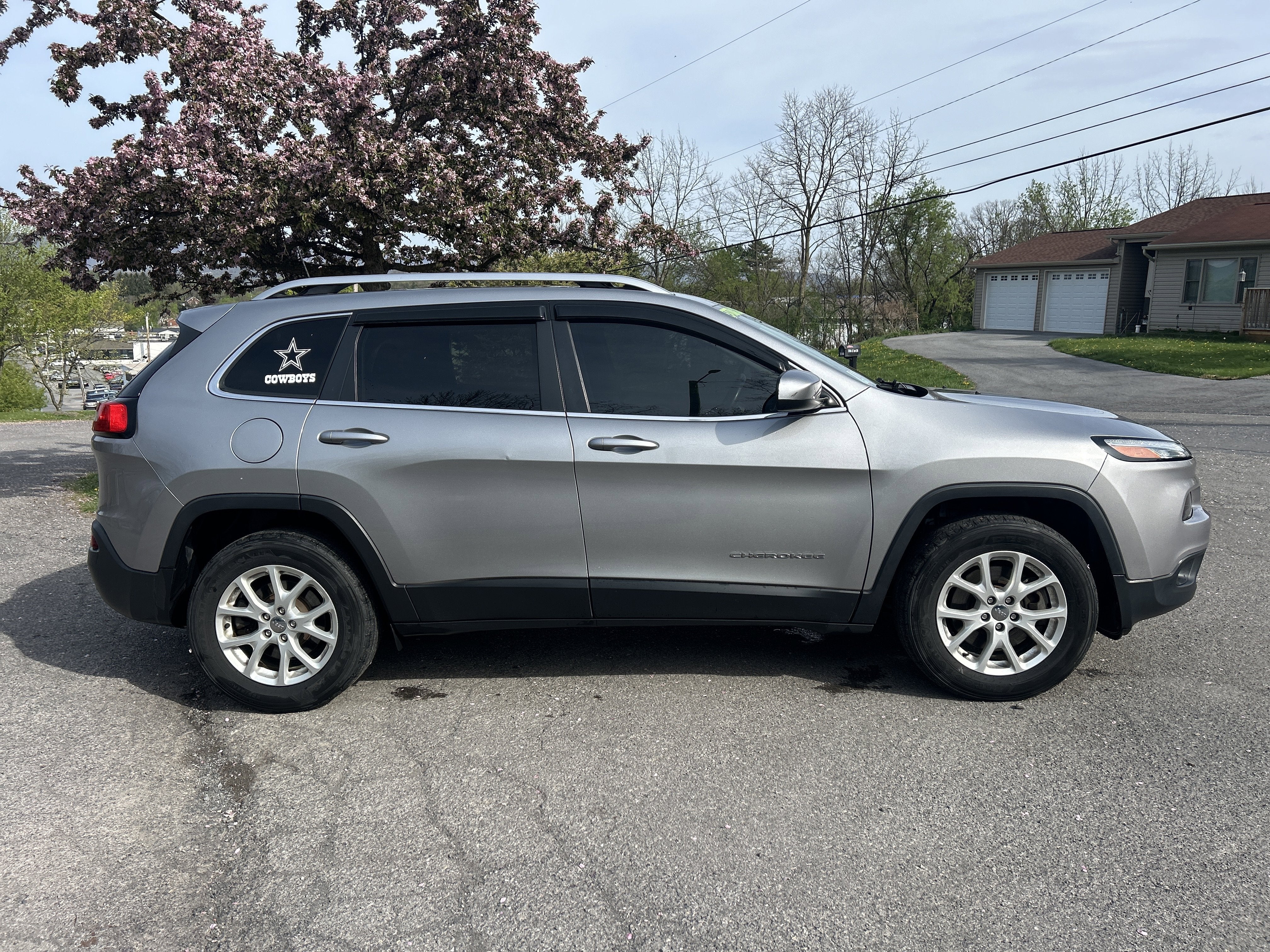 2017 Jeep Cherokee Latitude