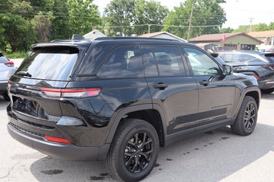2025 Jeep Grand Cherokee Altitude